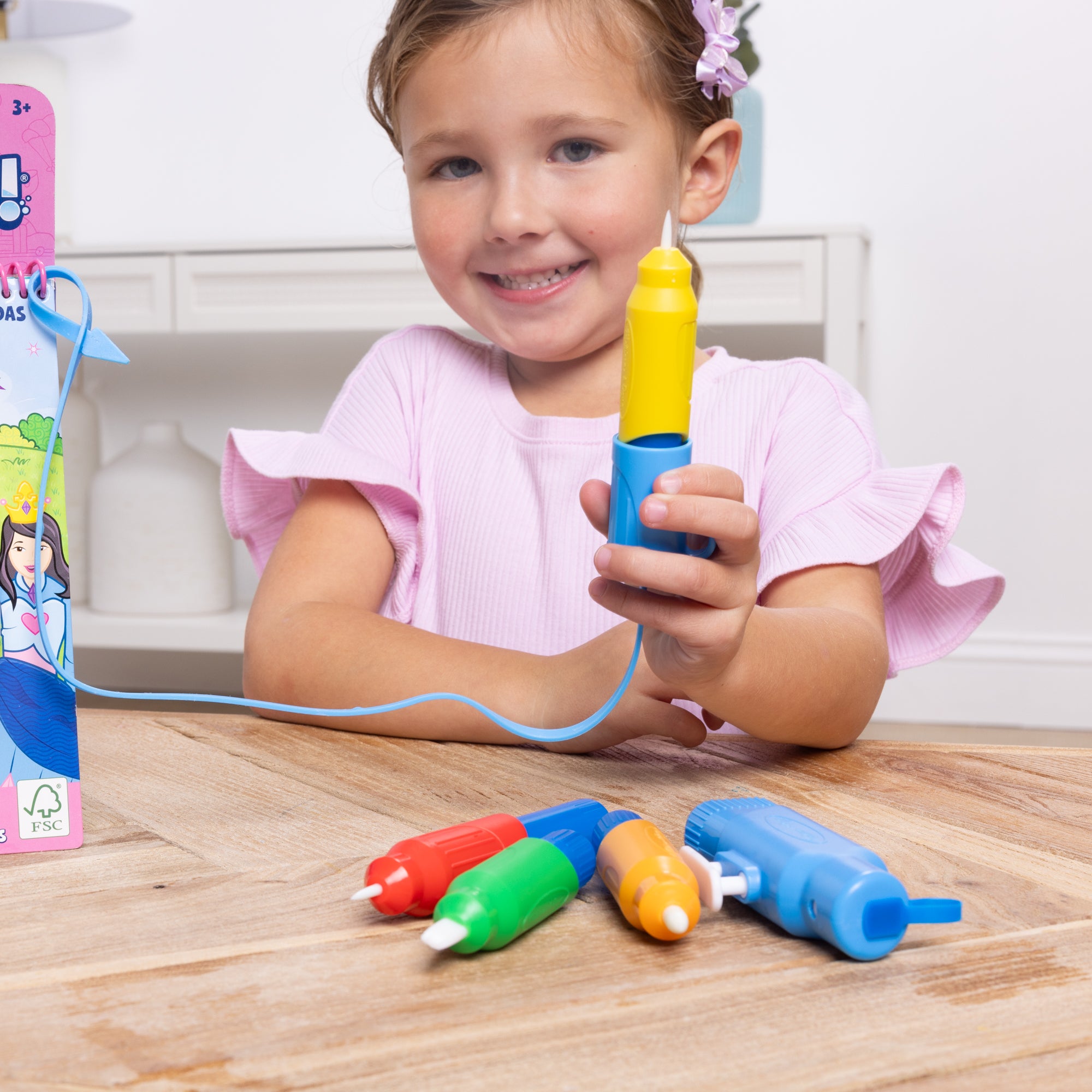 Melissa & Doug Water WOW! Pen Pack (4 Water Pens, Sprayer, Tether Cap) - Image 2