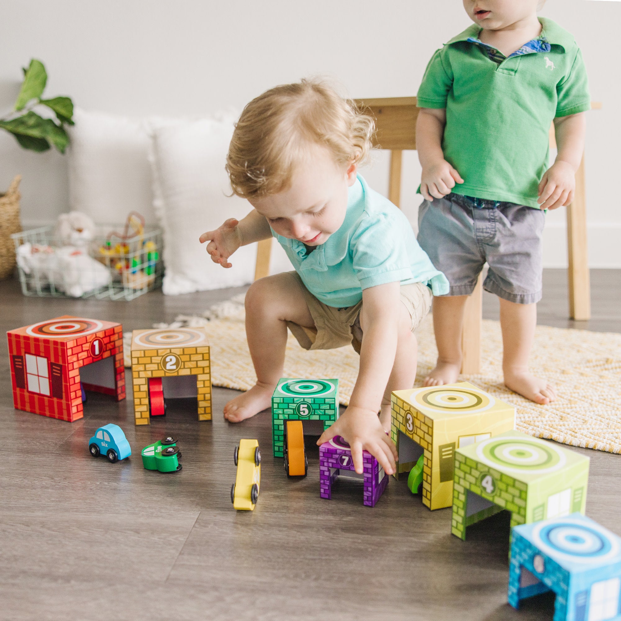 Melissa & Doug Nesting & Sorting Garages & Cars - Image 2