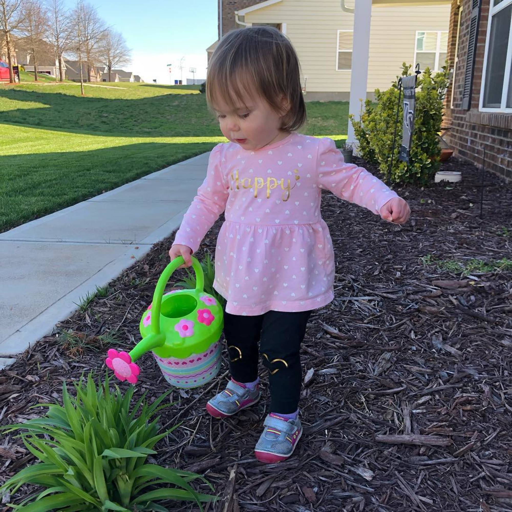 Melissa & Doug Pretty Petals Watering Can - Image 7