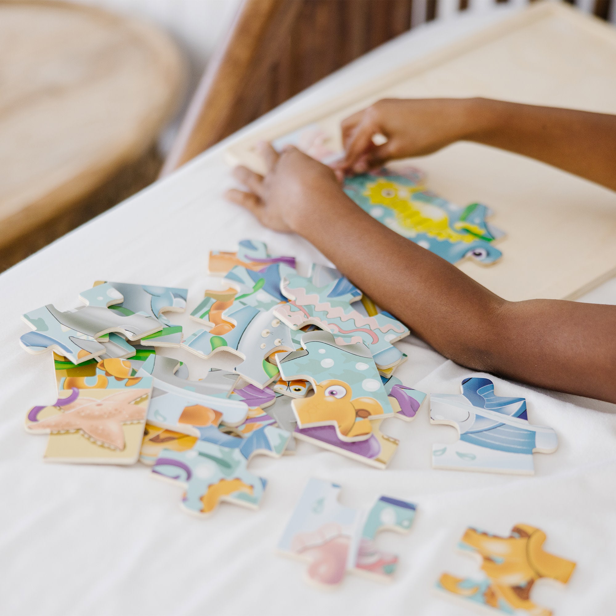 Melissa & Doug Wooden Jigsaw Puzzle - Under the Sea - 24 Pieces - Image 9