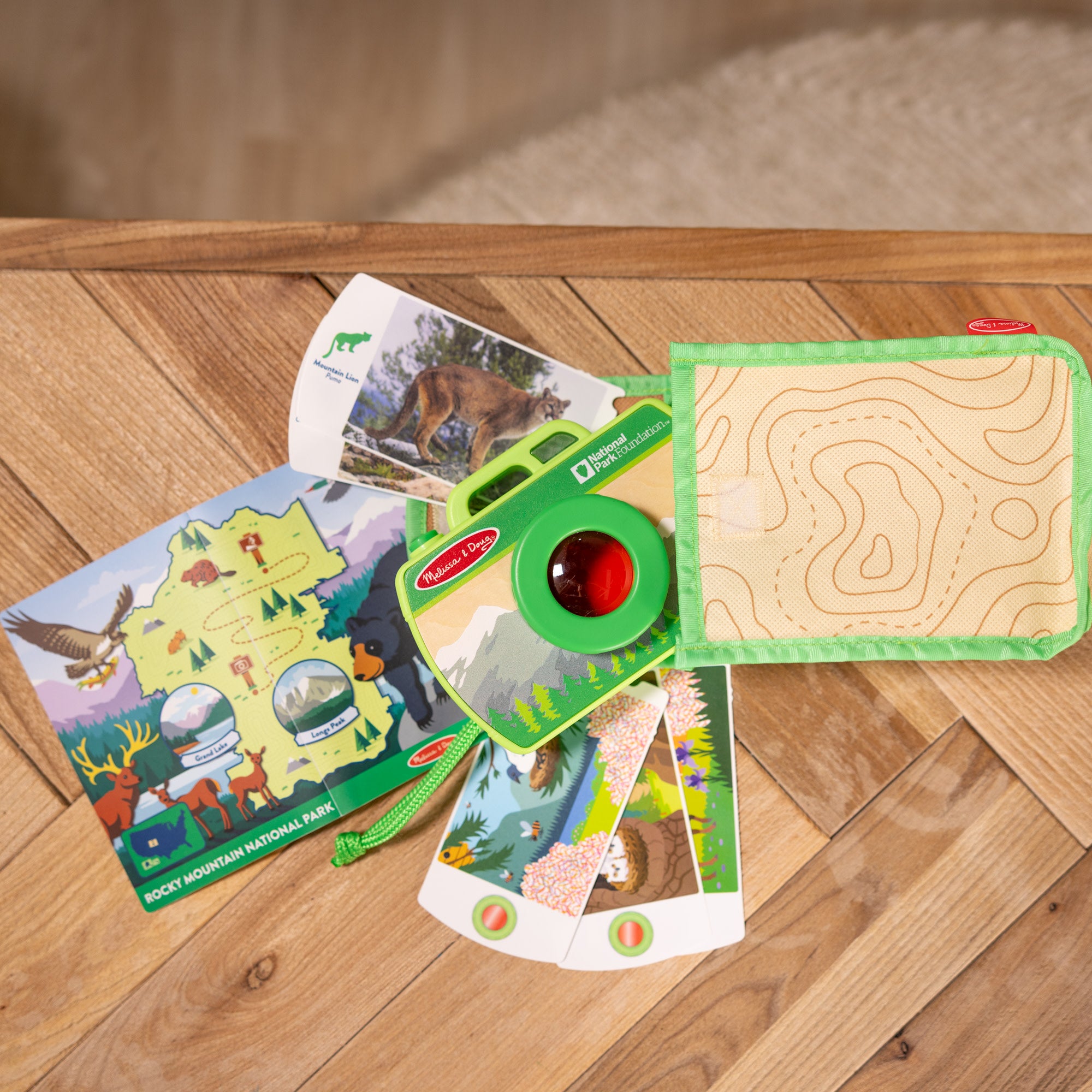 Melissa & Doug Rocky Mountain National Park Sights & Sounds Wooden Toy Camera Play Set - Image 9