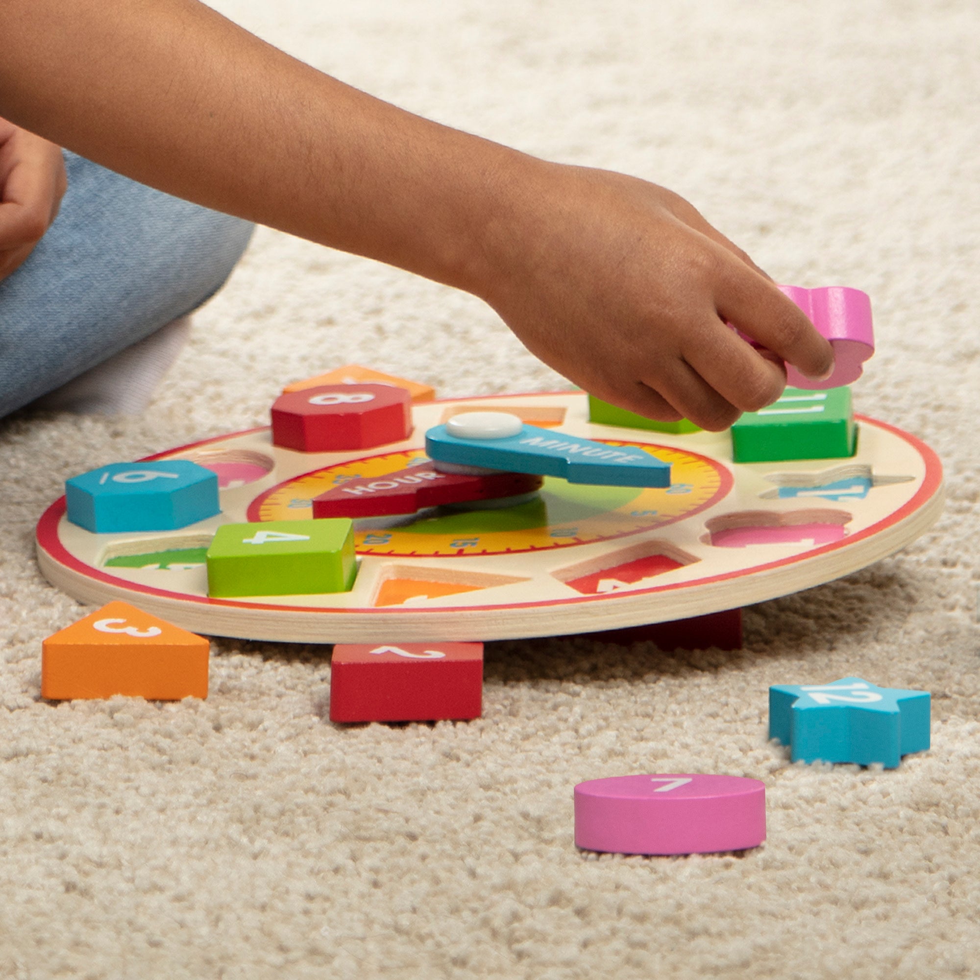 Melissa & Doug Shape Sorting Clock - Image 9