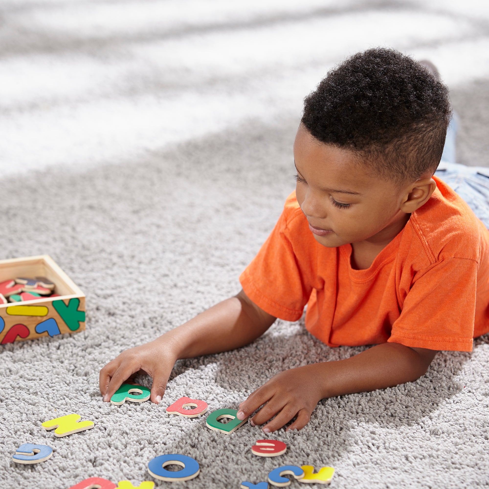 Melissa & Doug Wooden Letter Alphabet Magnets - Image 10