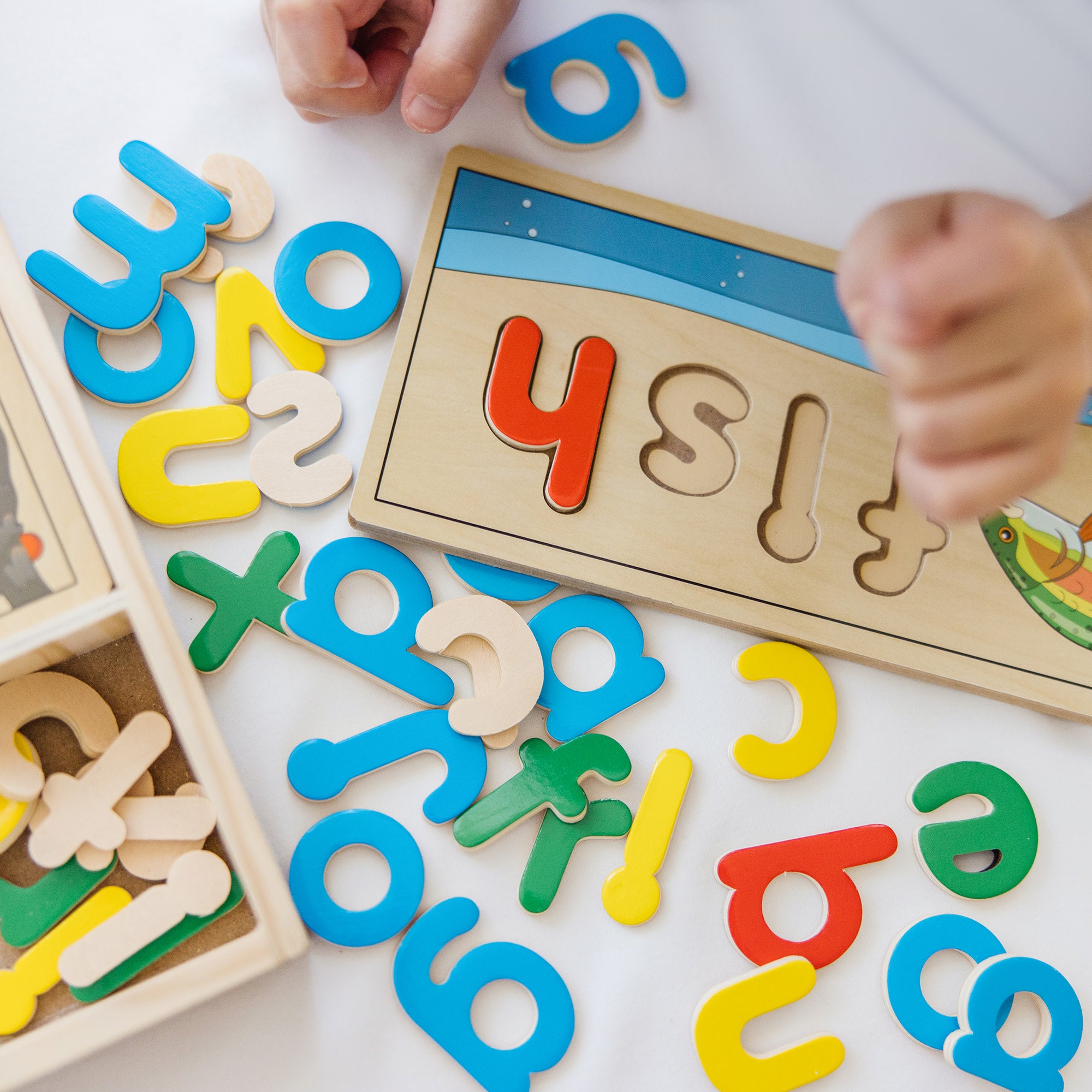 Melissa & Doug See & Spell Learning Toy - Image 6