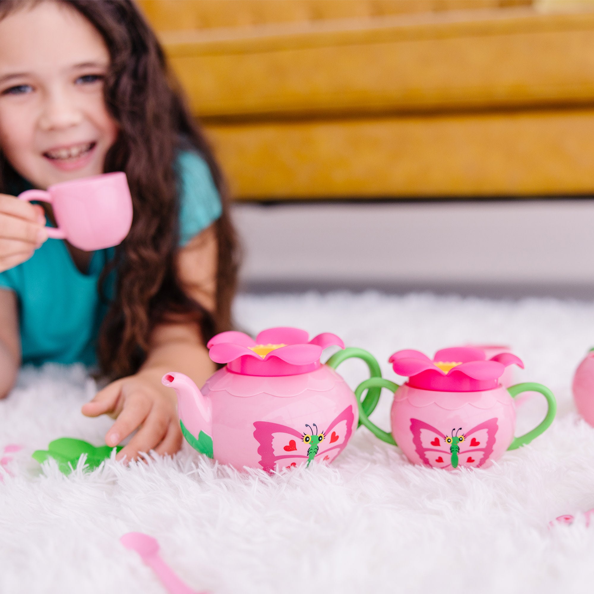 Melissa & Doug Butterfly Tea Set - Image 5