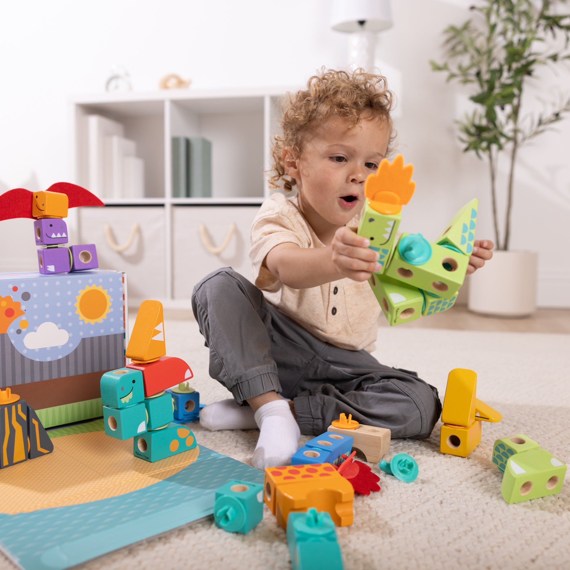 Melissa & Doug Blockables? Dinosaur Play Set - Image 8