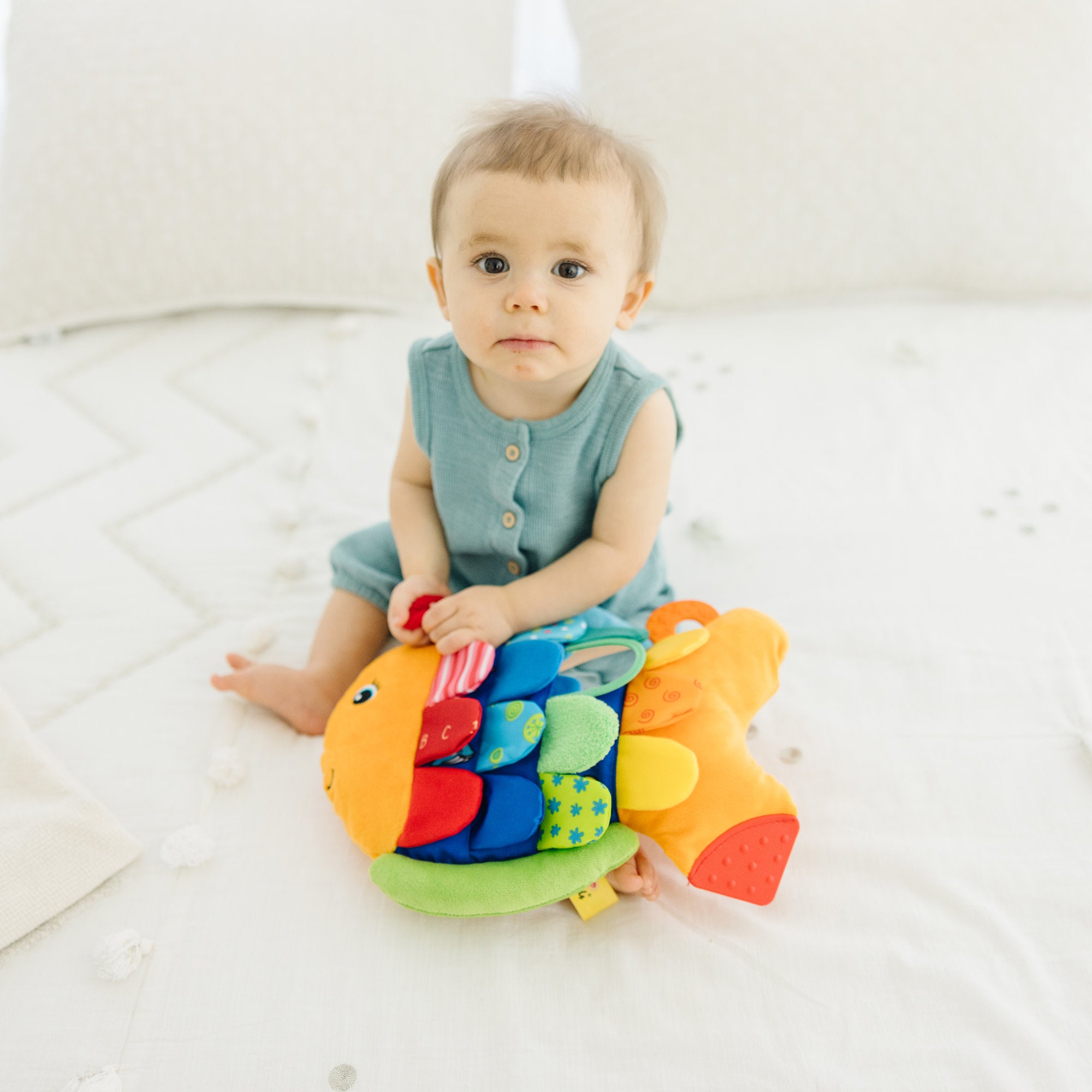 Melissa & Doug Baby Sensory Play Gift Bundle - Image 11