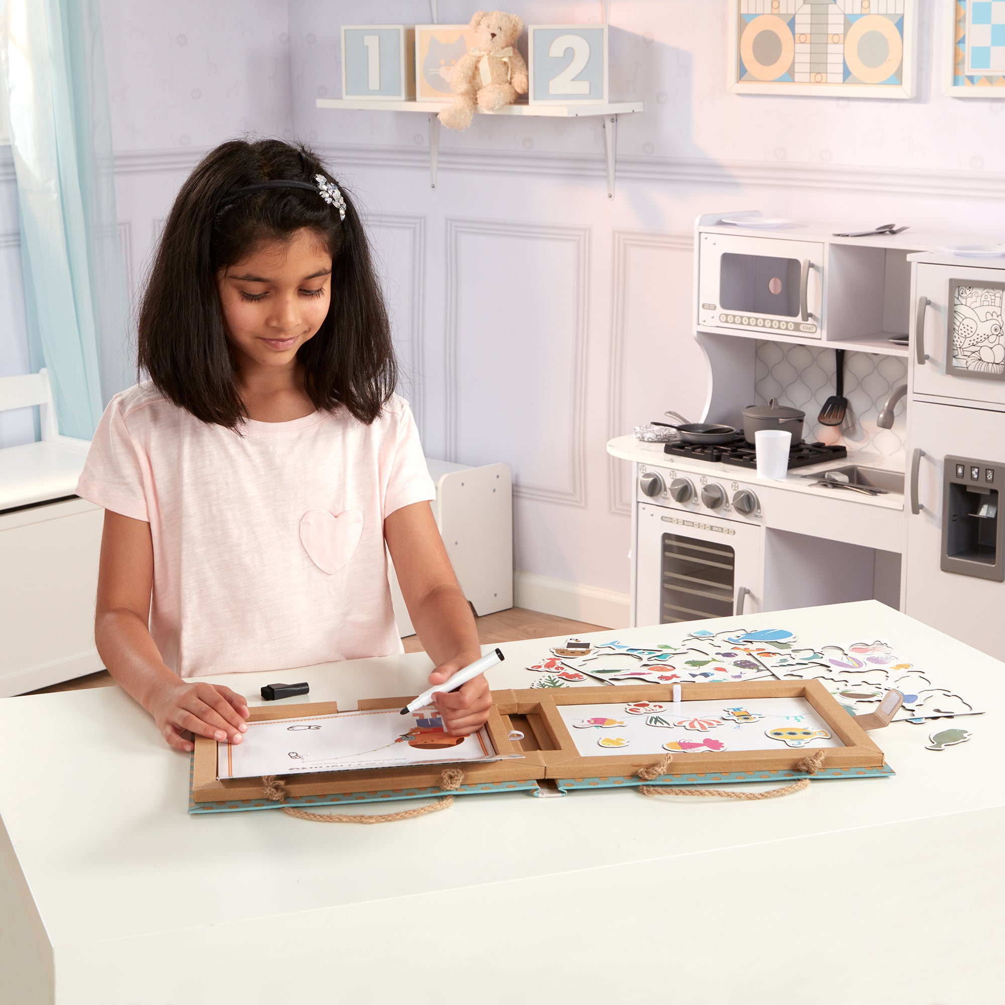 Melissa & Doug Natural Play: Play, Draw, Create Reusable Drawing & Magnet Kit ?C Ocean - Image 6