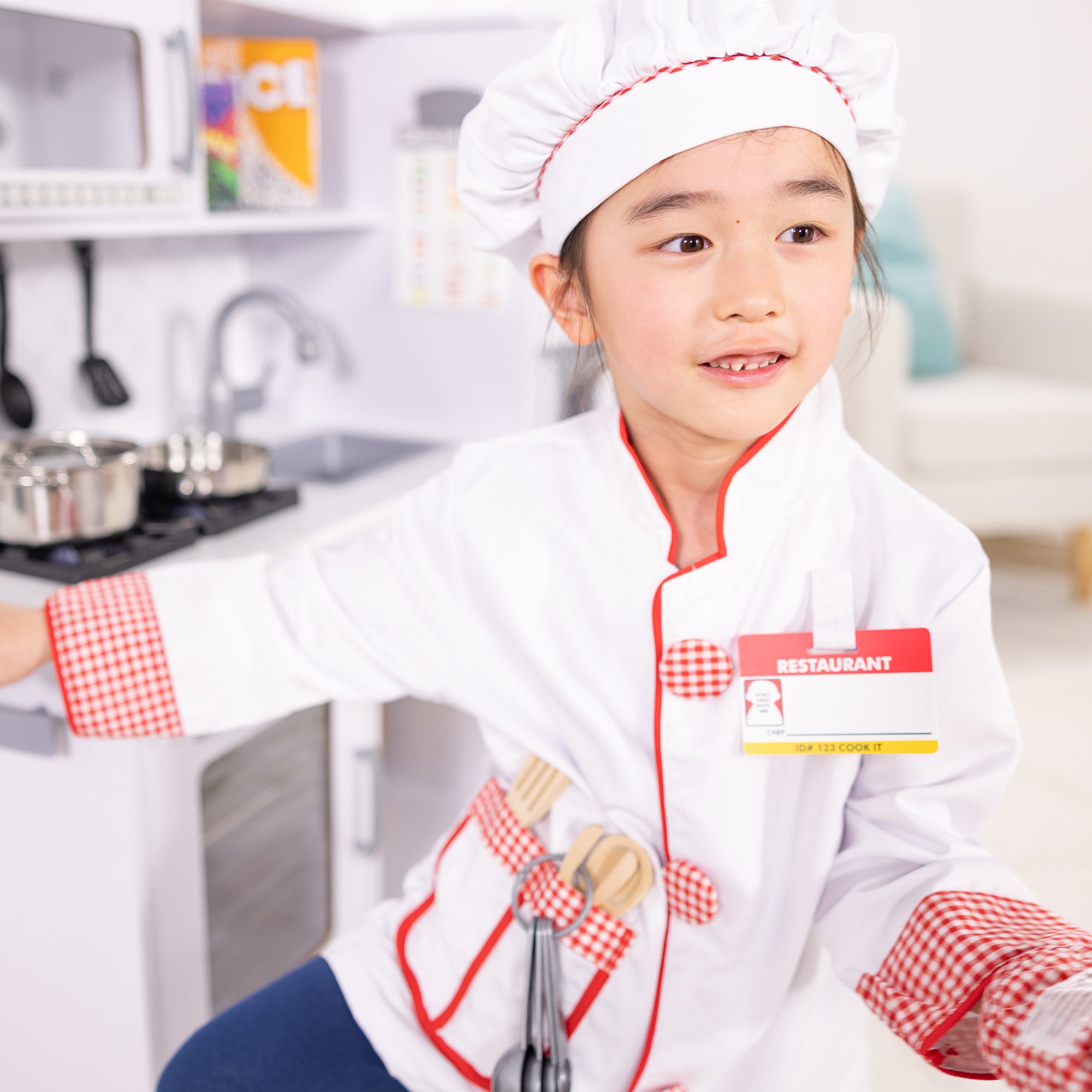 Melissa & Doug Chef Costume Role Play Set - Image 2