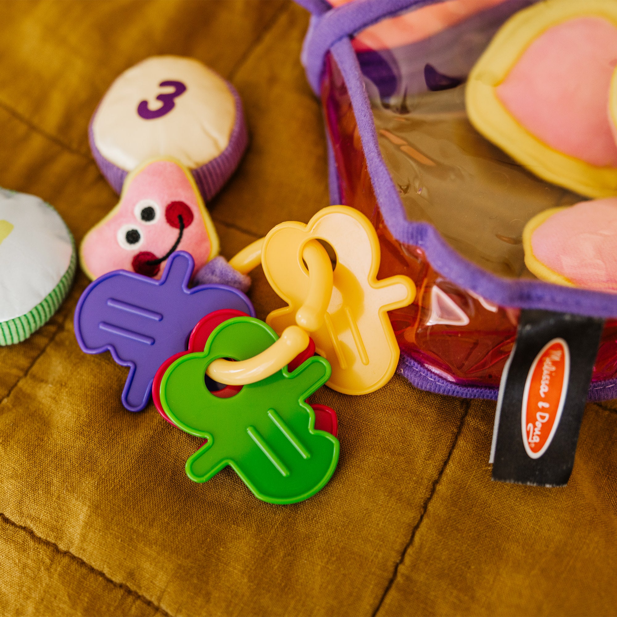 Melissa & Doug Pretty Purse Fill & Spill Toddler Toy - Image 9