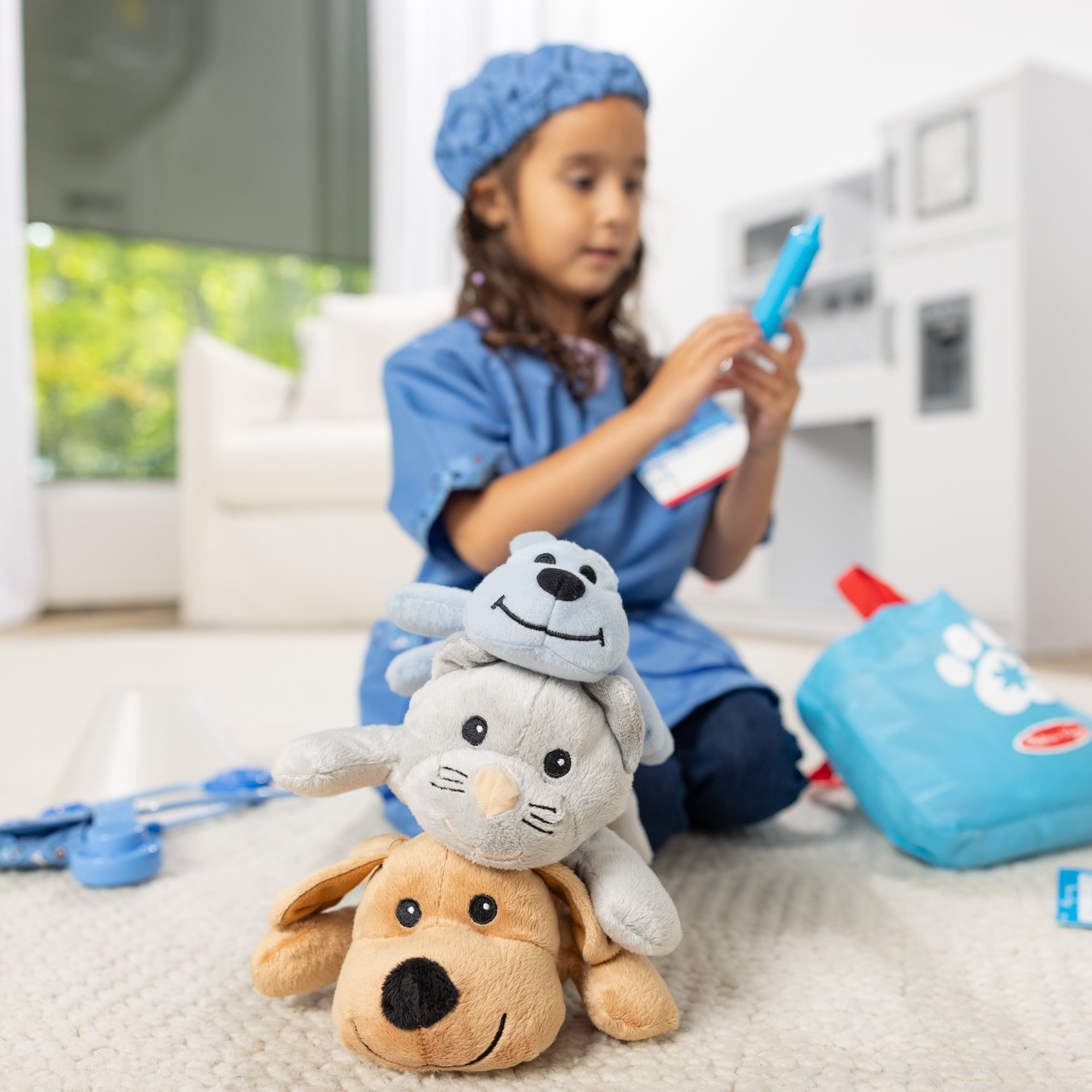 Melissa & Doug Pet Vet Gift Bundle - Image 6