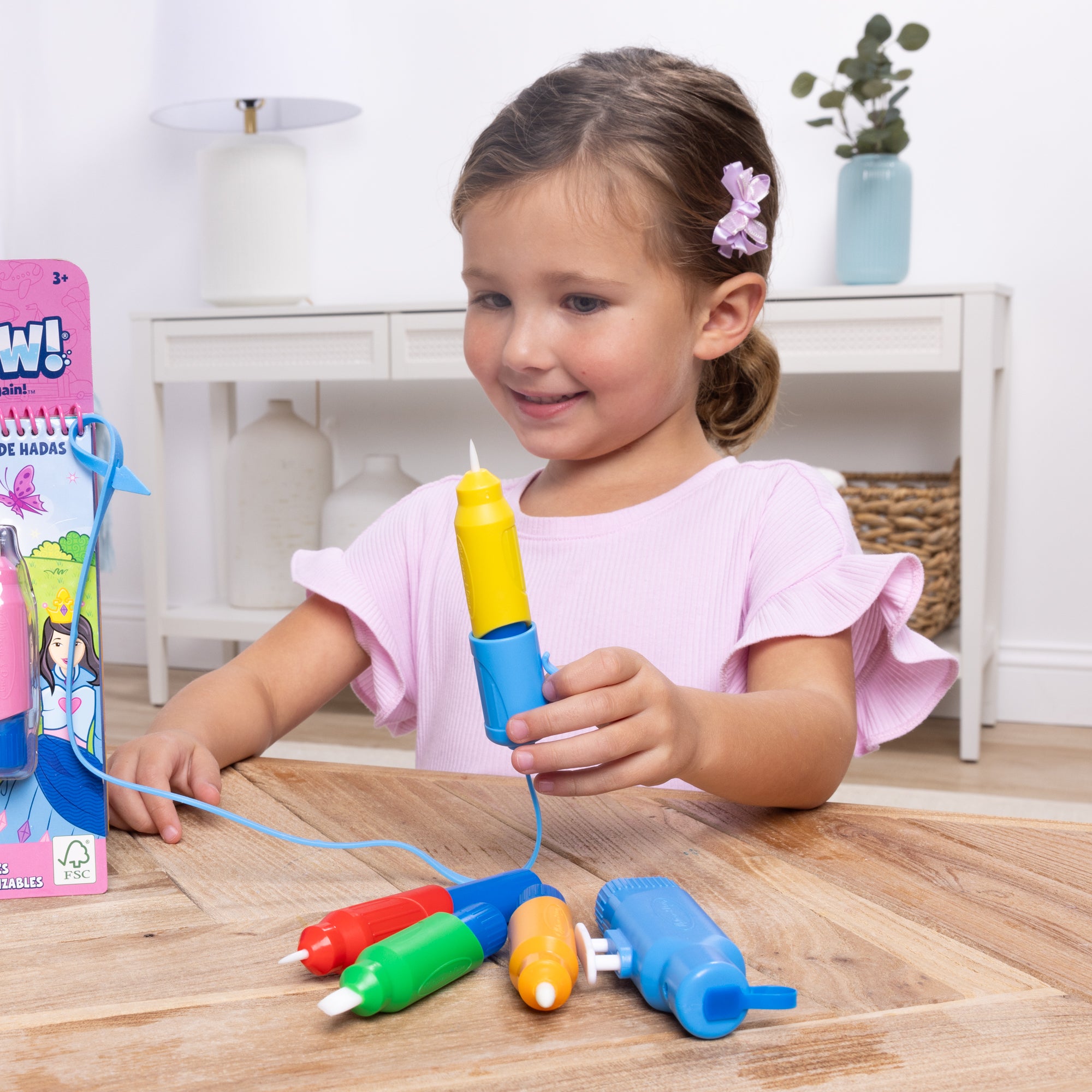 Melissa & Doug Water WOW! Pen Pack (4 Water Pens, Sprayer, Tether Cap) - Image 5