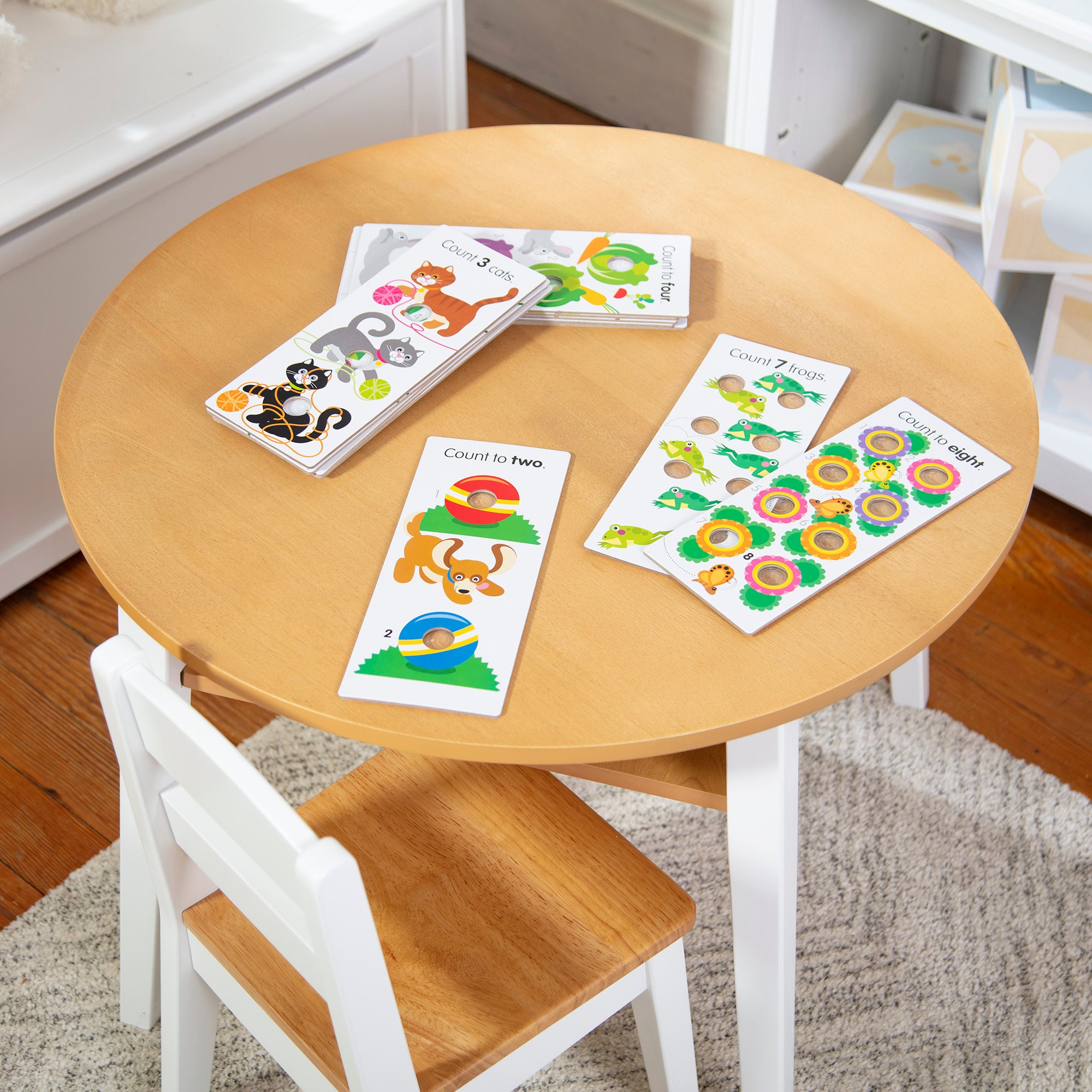 Melissa & Doug Poke-A-Dot Jumbo Number Learning Cards - Image 9
