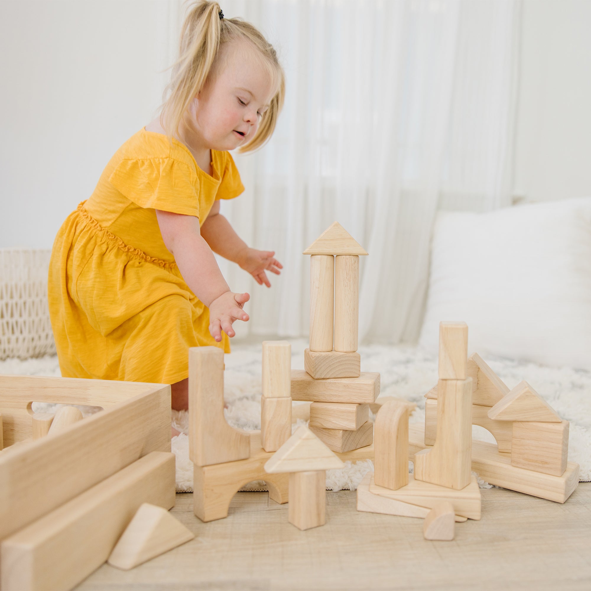 Melissa & Doug Standard Unit Blocks - Image 8