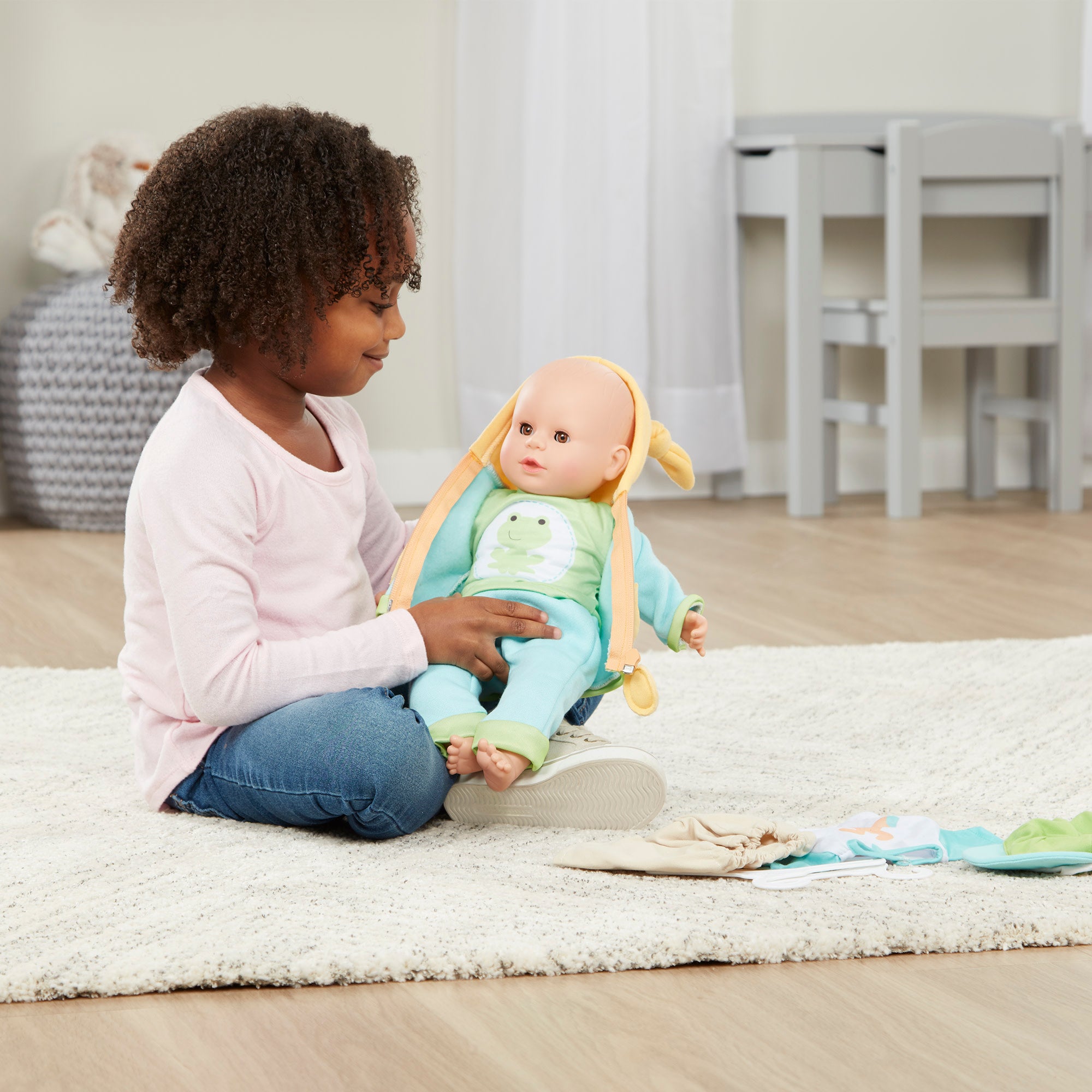 Melissa & Doug Mine to Love Mix & Match Playtime Doll Clothes - Image 5