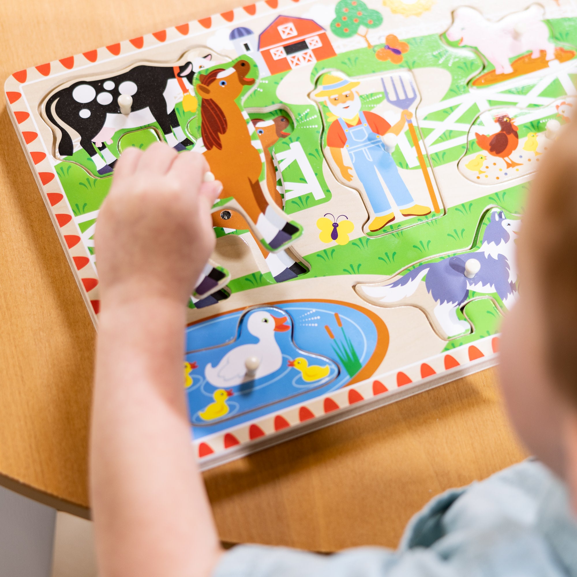 Melissa & Doug Old MacDonald's Farm Song Puzzle - 8 Pieces - Image 5