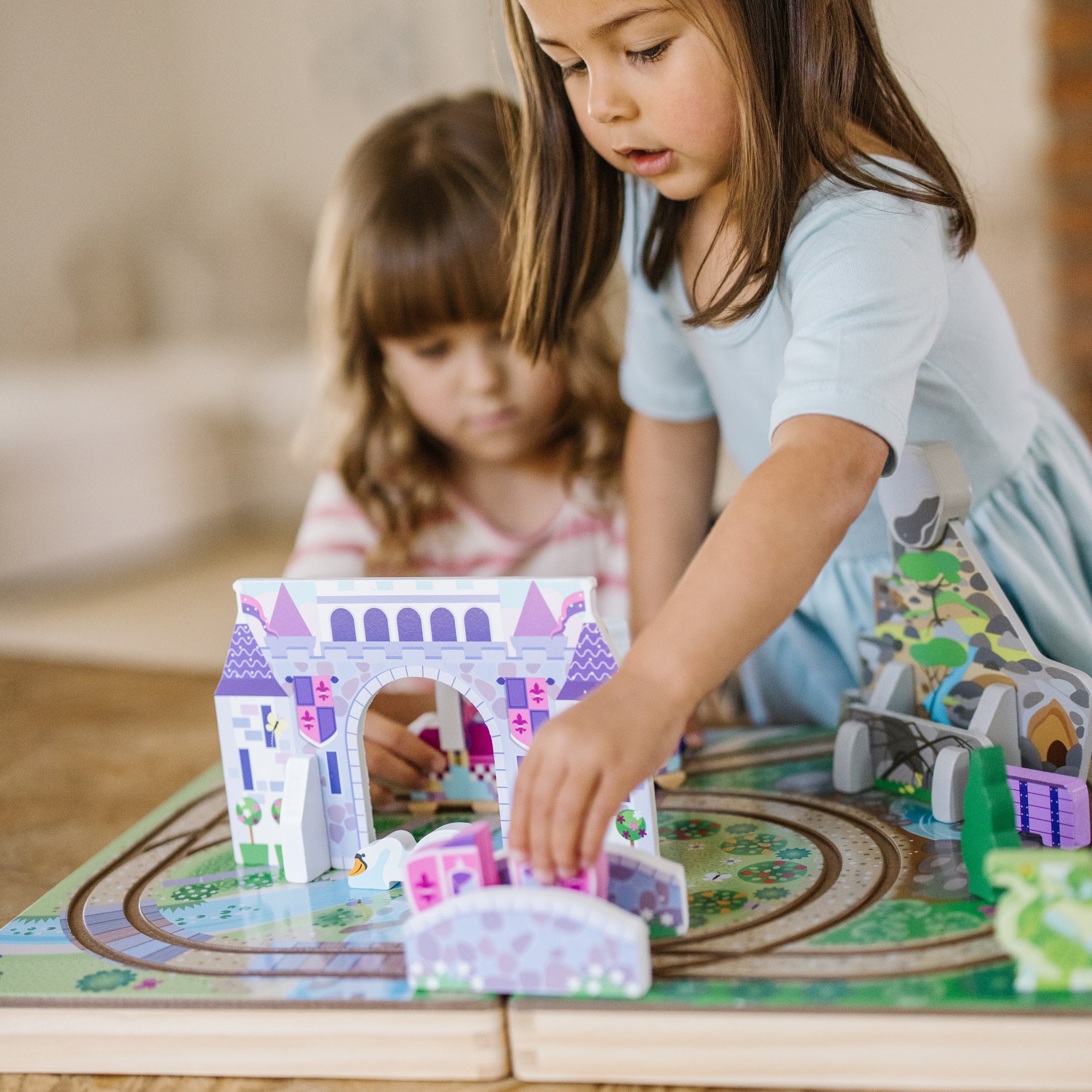 Melissa & Doug Take-Along Kingdom - Image 2