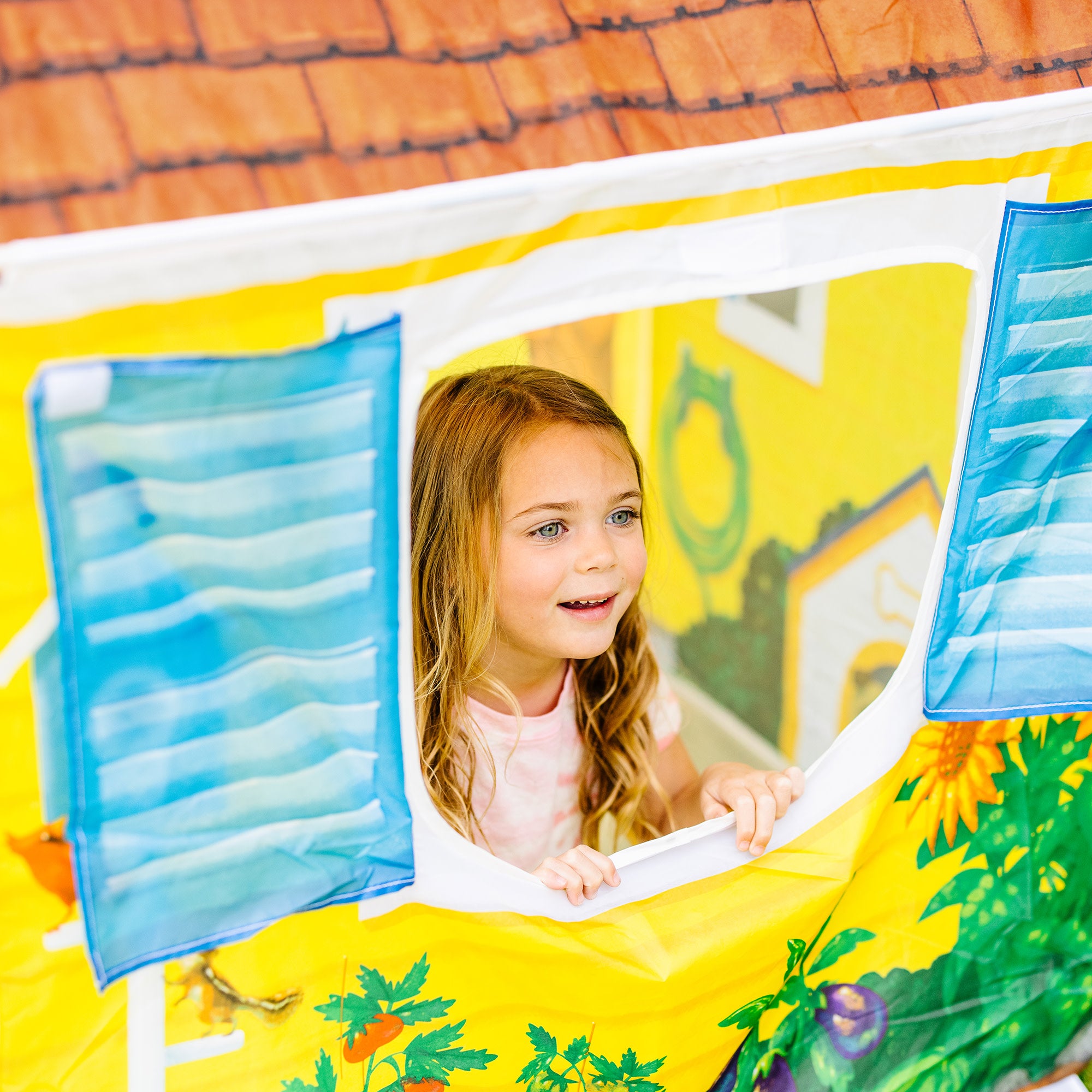 Melissa & Doug Cozy Cottage Play Tent - Image 7