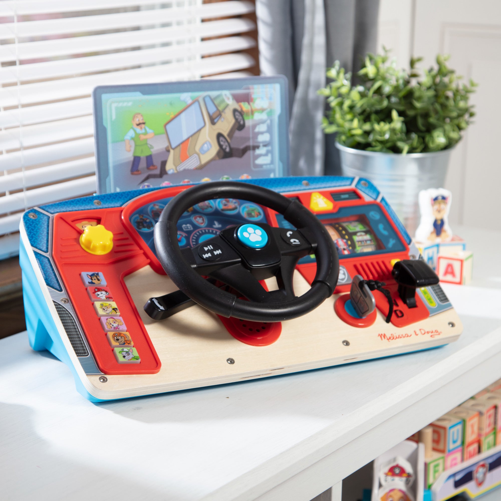 Melissa & Doug PAW Patrol Rescue Mission Wooden Dashboard - Image 10