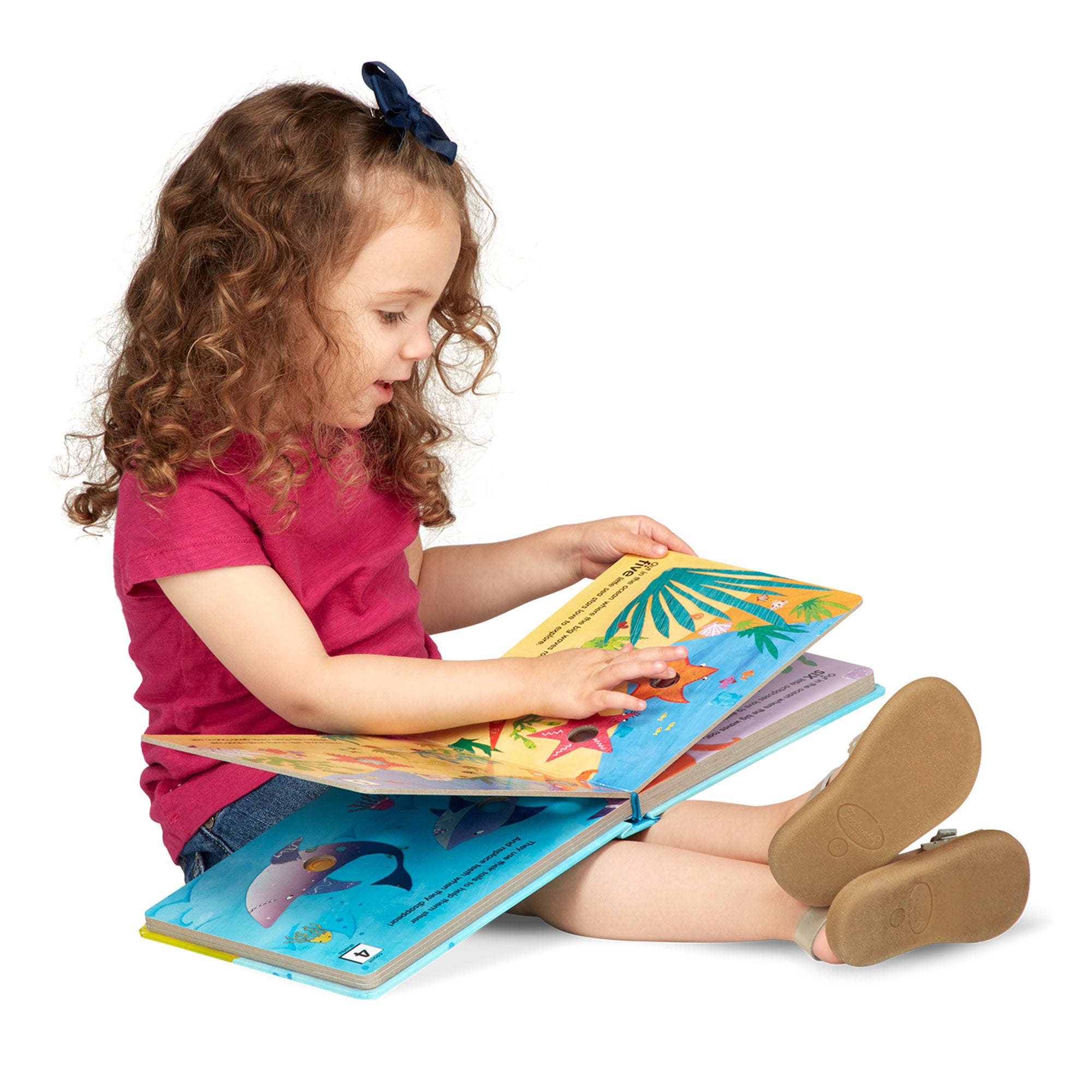 Melissa & Doug Poke-a-Dot: Who??s in the Ocean? Board Book - Image 8