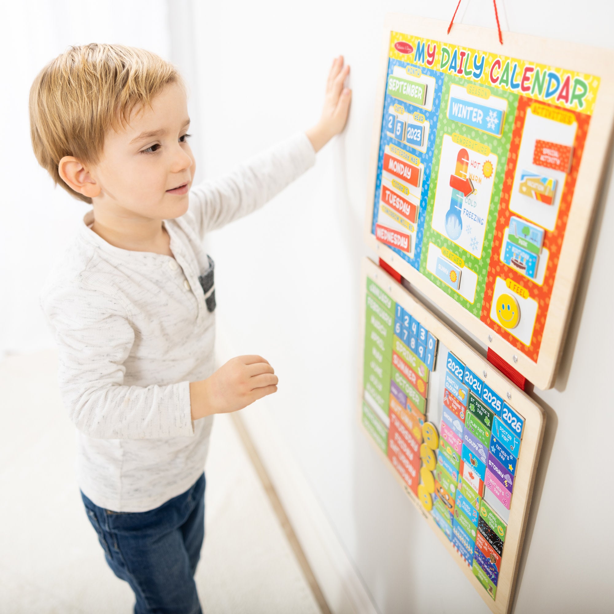 Melissa & Doug My Magnetic Daily Calendar - Image 2