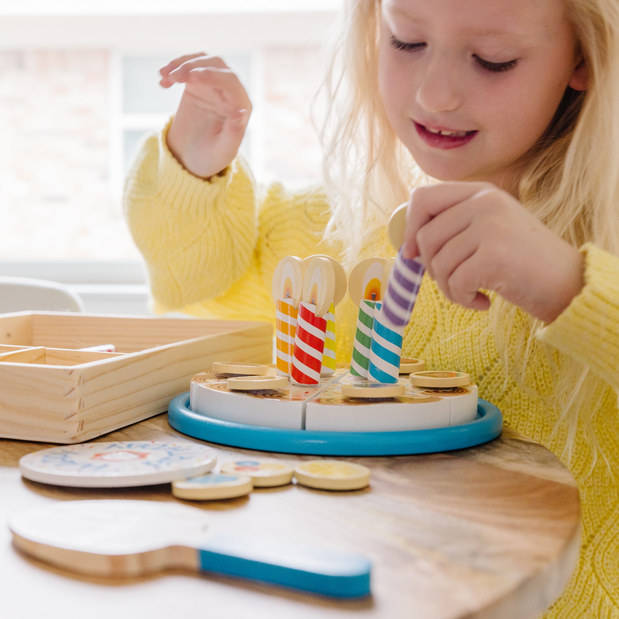 Melissa & Doug Wooden Birthday Cake Play Set - Image 7