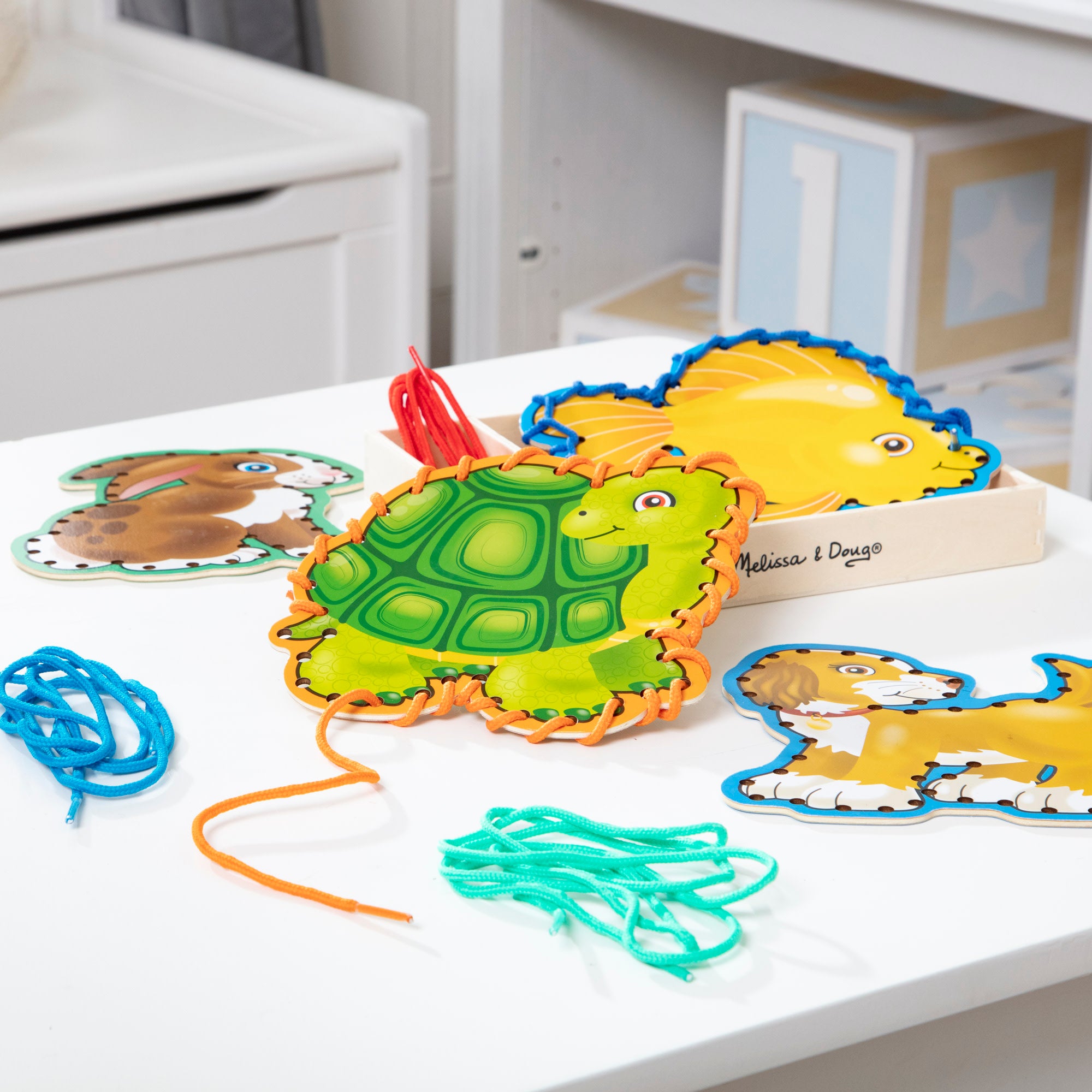 Melissa & Doug Lace & Trace Pets - Image 9
