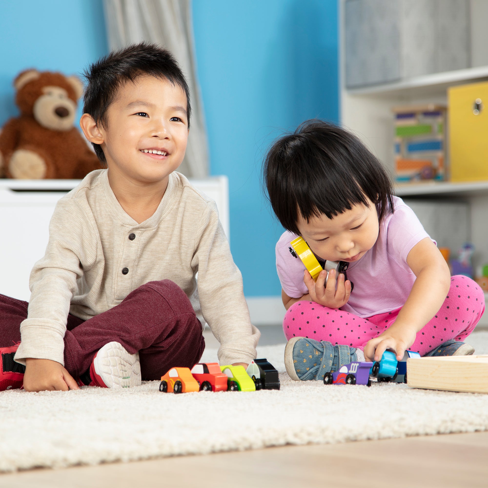 Melissa & Doug Wooden Vehicle Set - Image 7