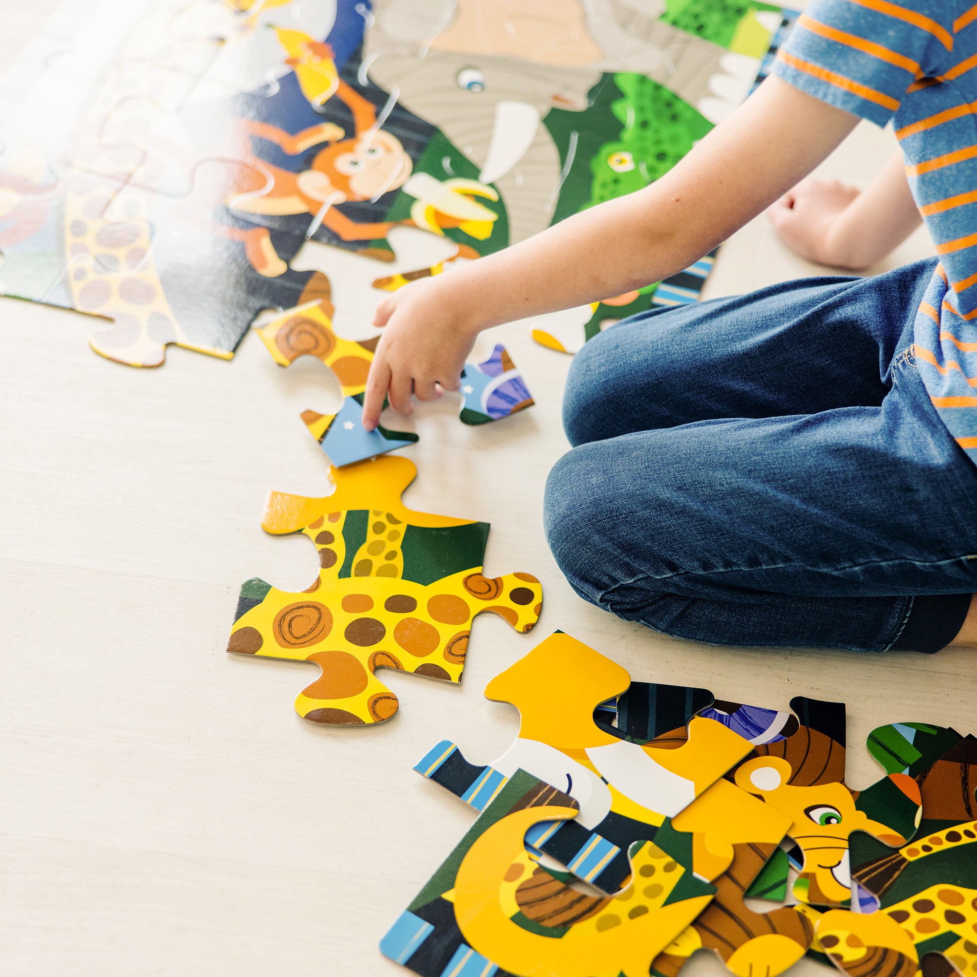 Melissa & Doug Safari Social Floor Puzzle - 24 Pieces - Image 6
