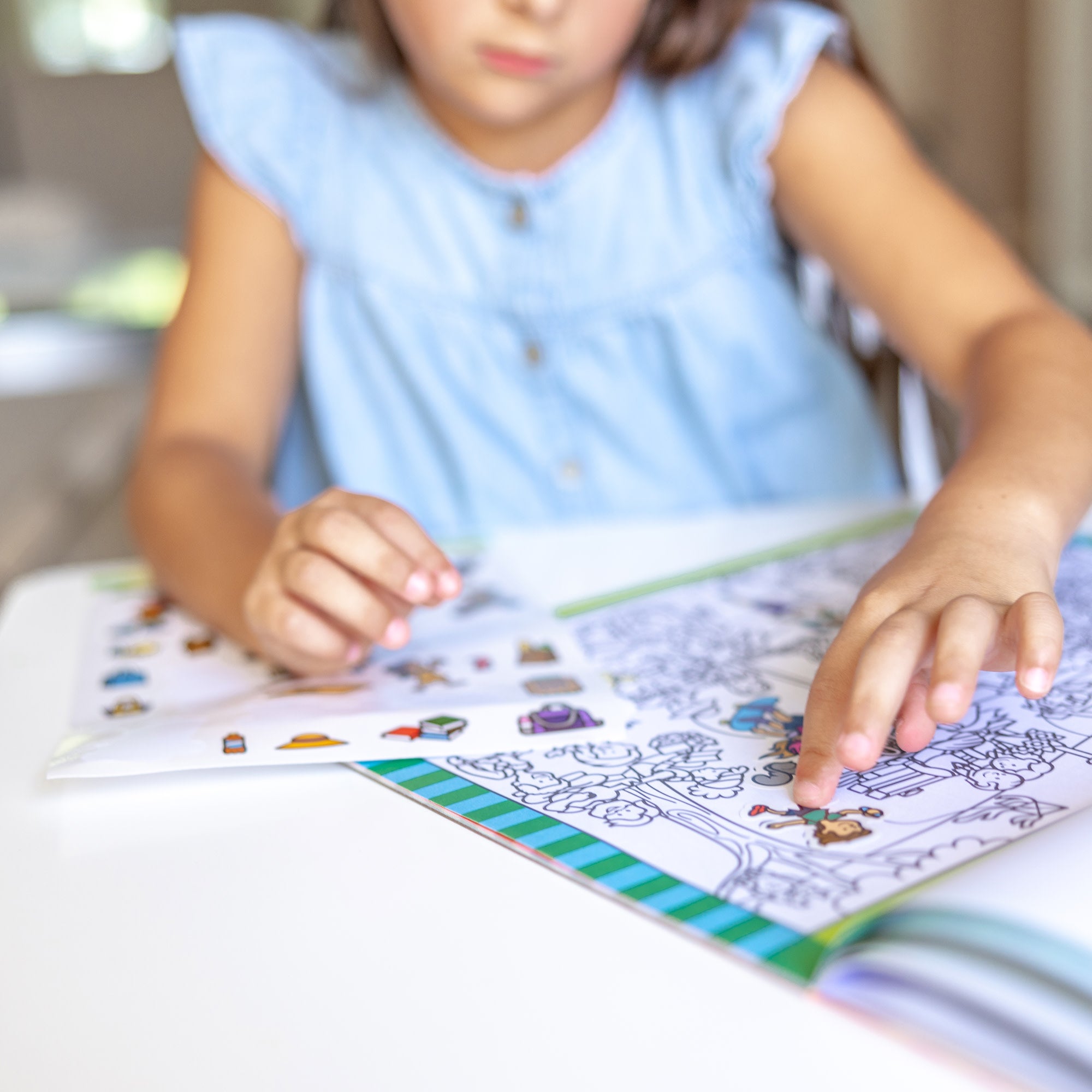 Melissa & Doug Seek & Find Sticker Pad ?C Around Town - Image 5