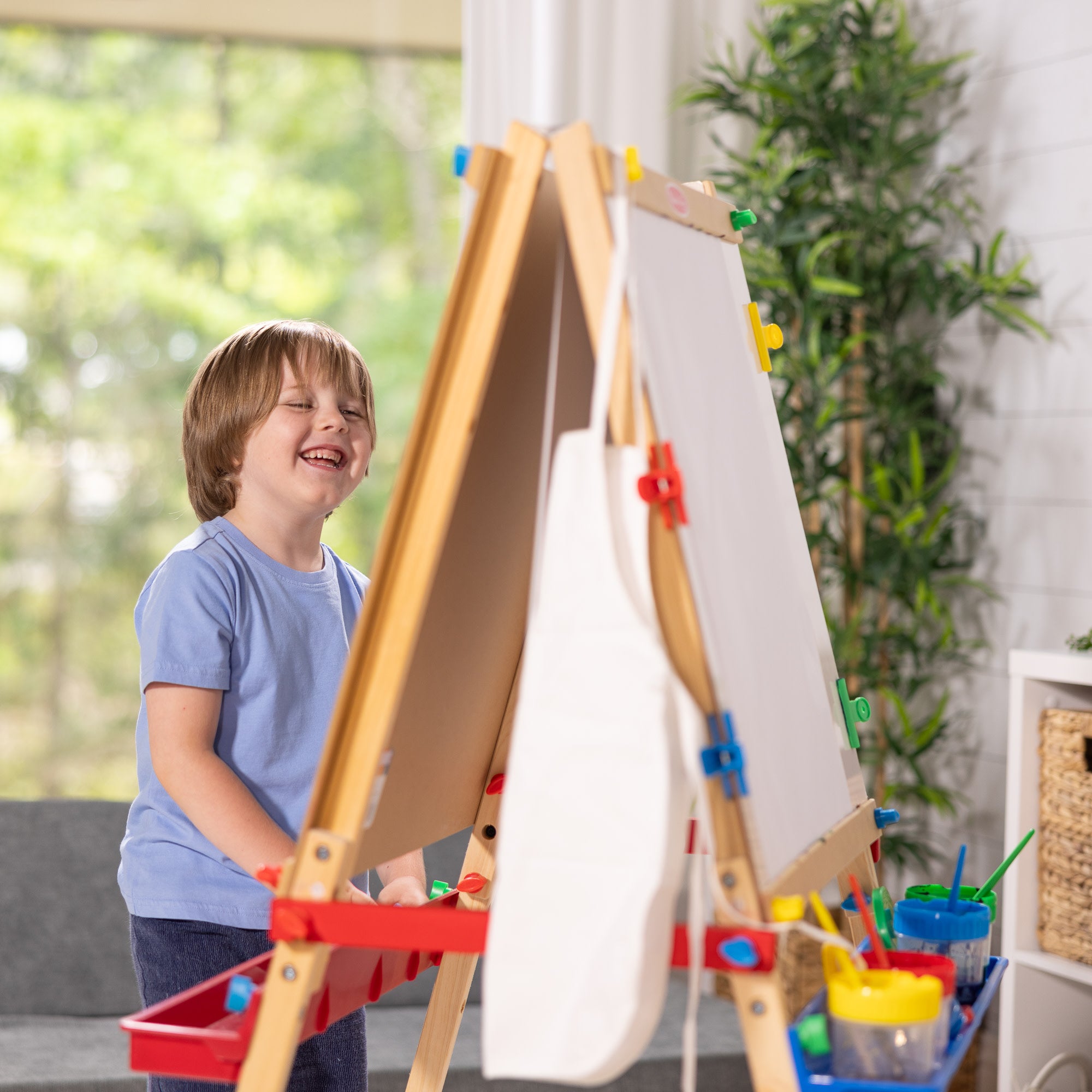 Melissa & Doug Deluxe Wooden Standing Art Easel - Image 6