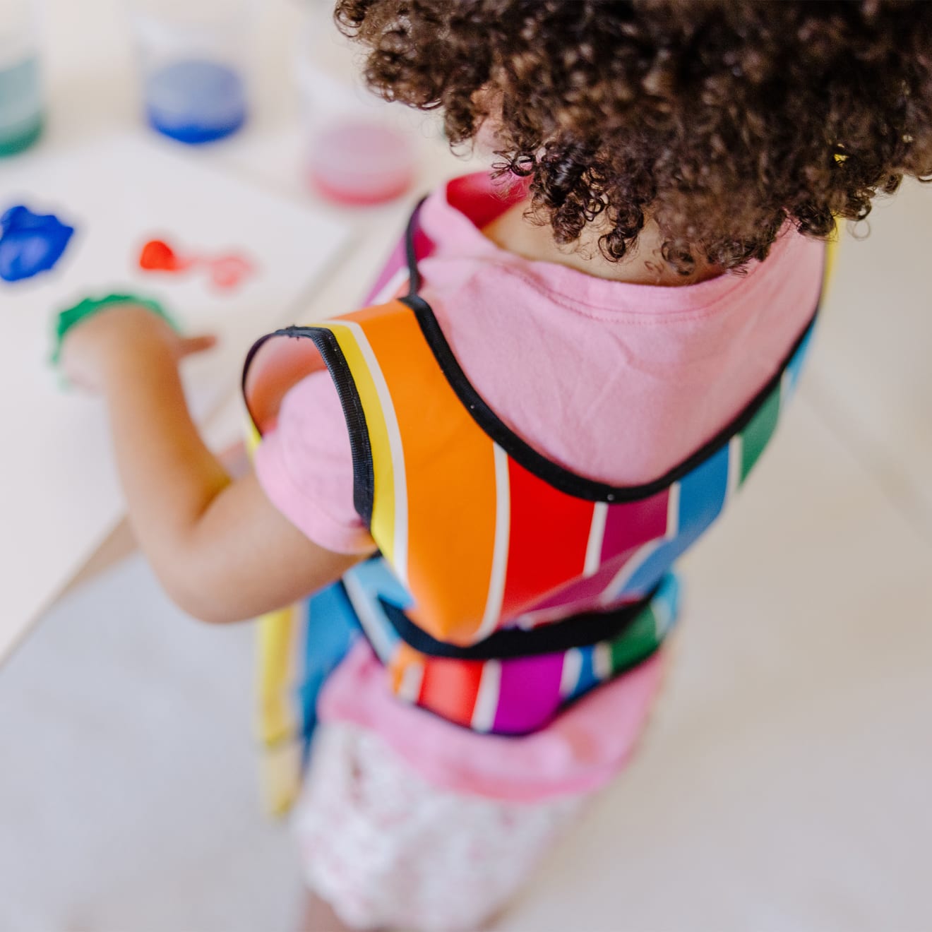 Melissa & Doug Durable Artist's Smock - Image 7