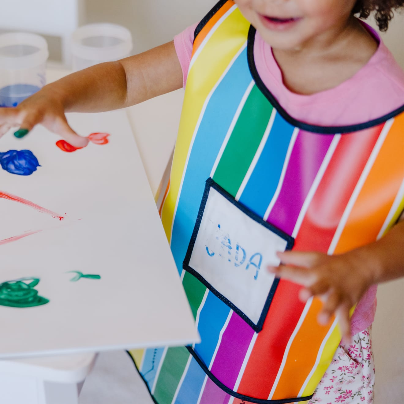 Melissa & Doug Durable Artist's Smock - Image 6