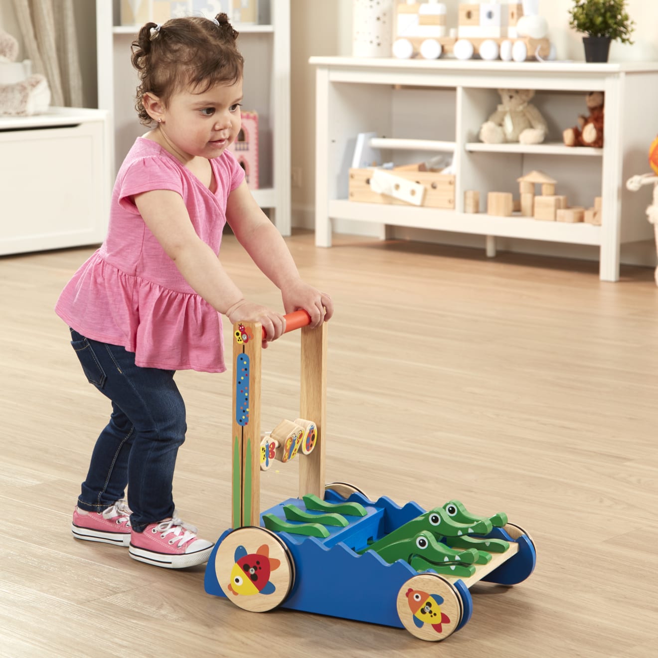 Melissa & Doug Chomp & Clack Alligator Push Toy - Image 2