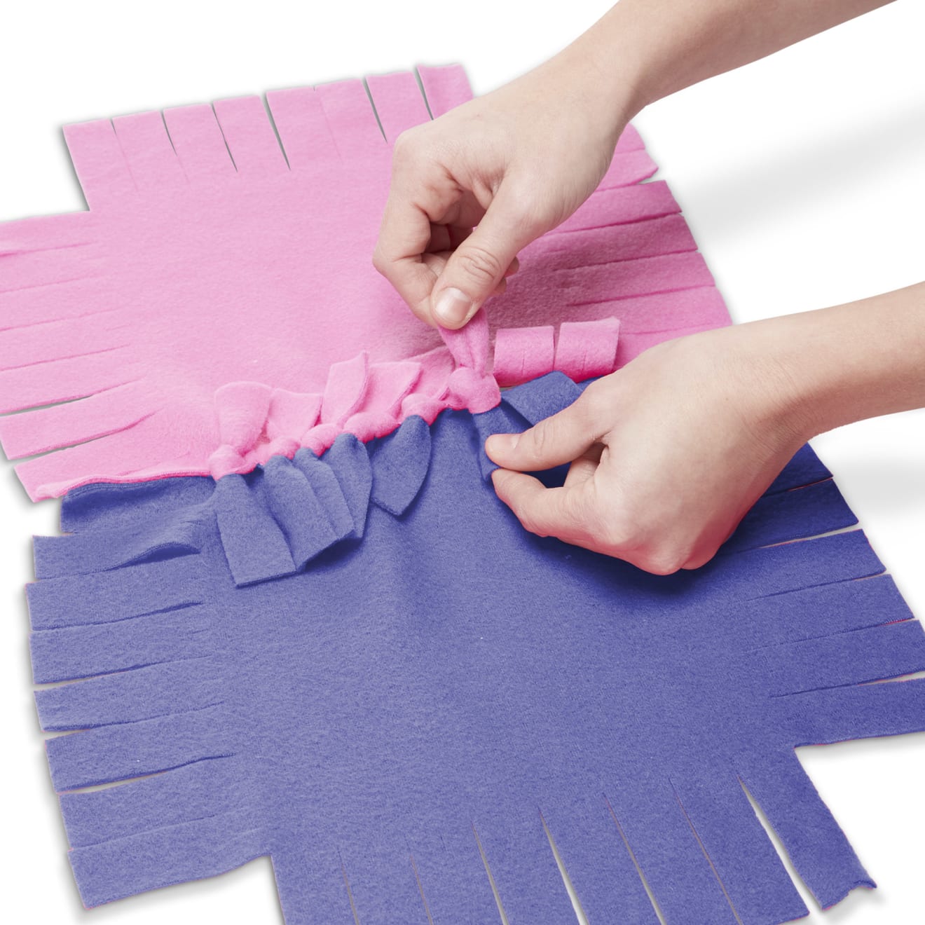 Melissa & Doug Created by Me! Flower Fleece Quilt - Image 6
