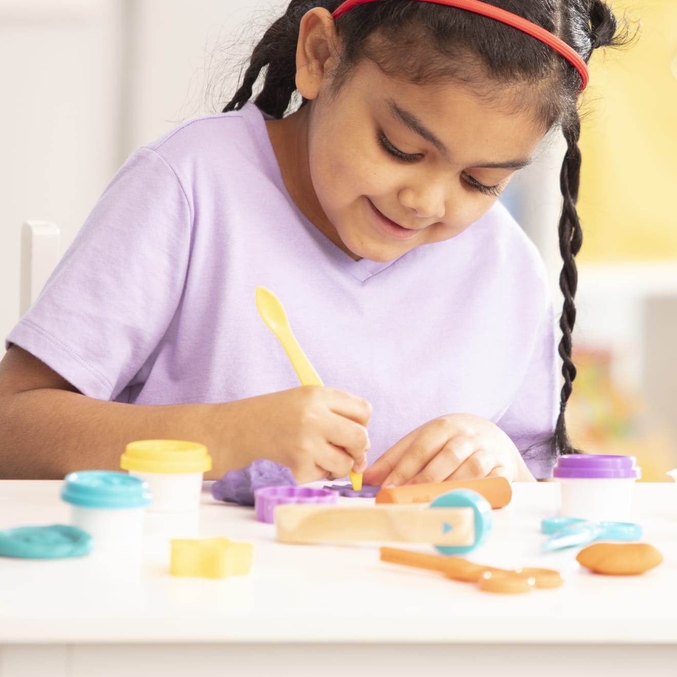 Melissa & Doug Created by Me! Cut, Sculpt & Roll Modeling Dough Kit - Image 7