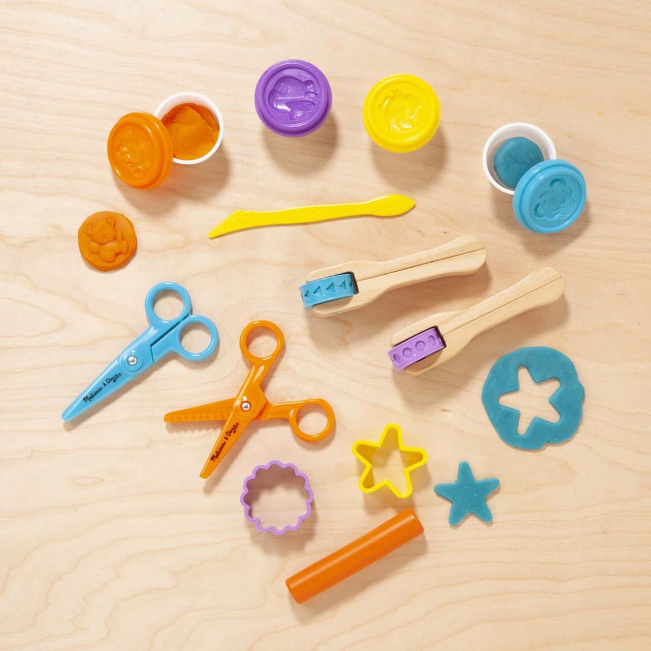 Melissa & Doug Created by Me! Cut, Sculpt & Roll Modeling Dough Kit - Image 9