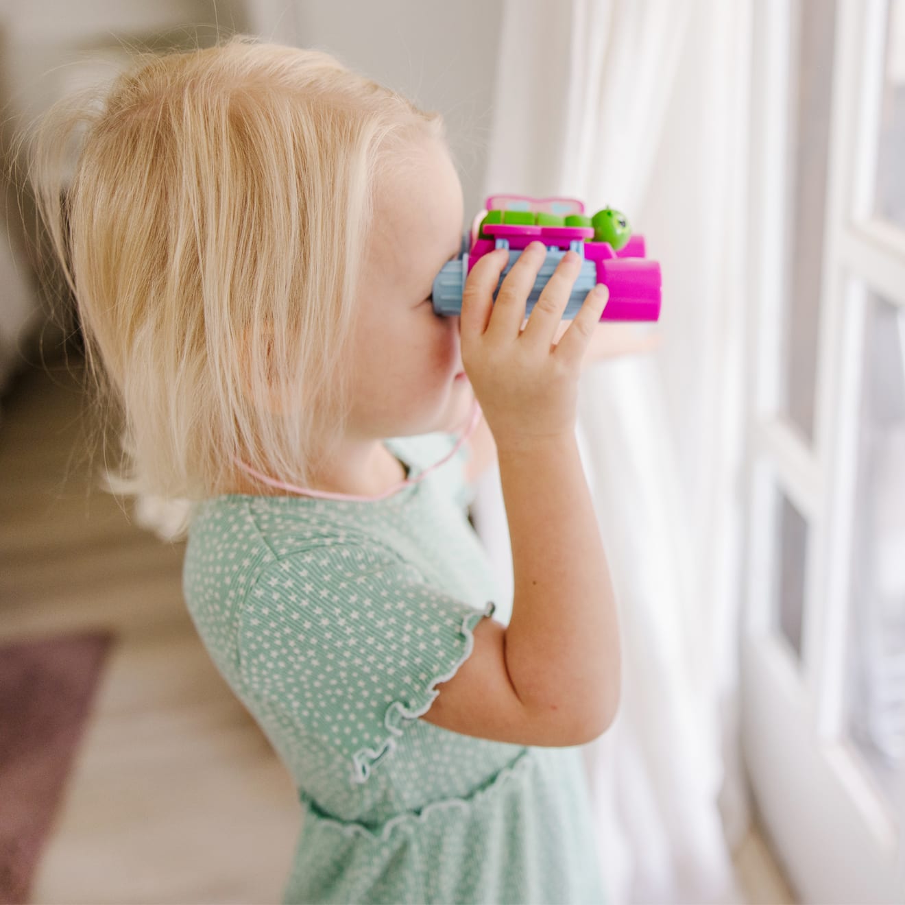 Melissa & Doug Cutie Pie Butterfly Binoculars - Image 2