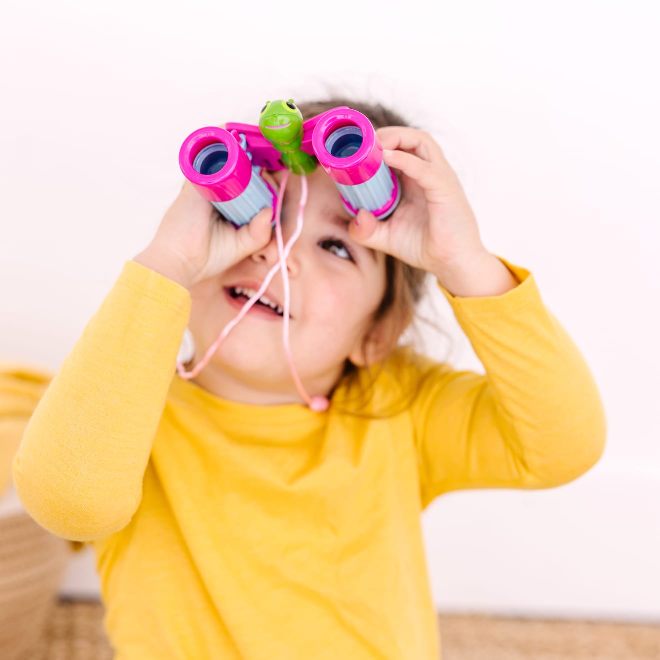 Melissa & Doug Cutie Pie Butterfly Binoculars - Image 8