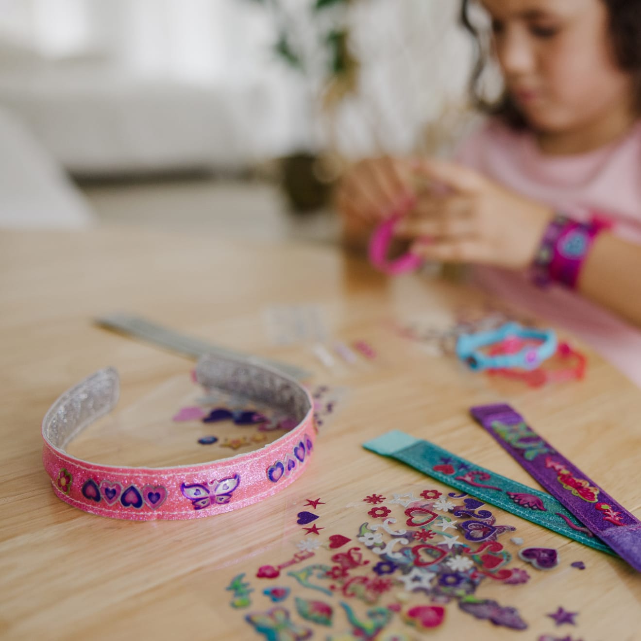 Melissa & Doug Created by Me! Headbands Design and Decorate Craft Kit - Image 8