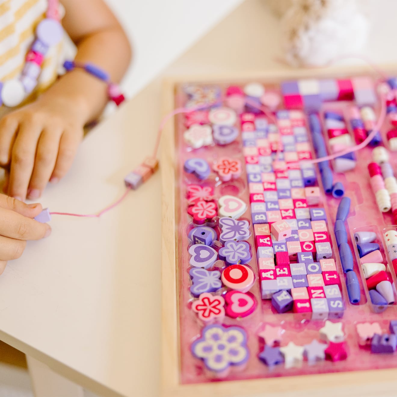 Melissa & Doug Created by Me! Sparkle & Shimmer Beads Wooden Bead Kit - Image 8