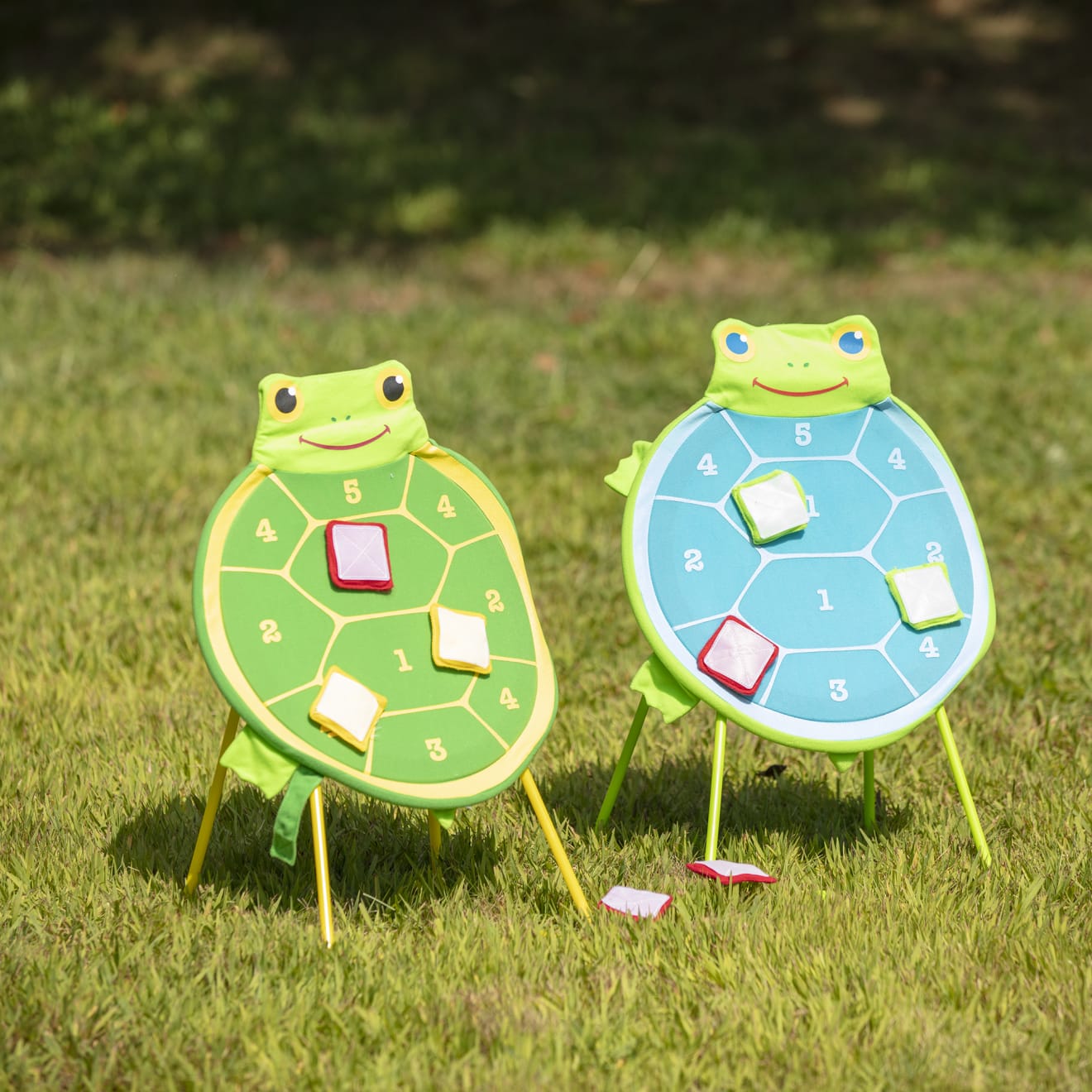 Melissa & Doug Dilly Dally Target Game - Image 9