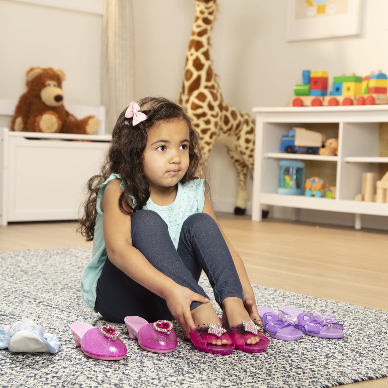 Melissa & Doug Role Play Collection - Step In Style! Dress-Up Shoes - Image 6