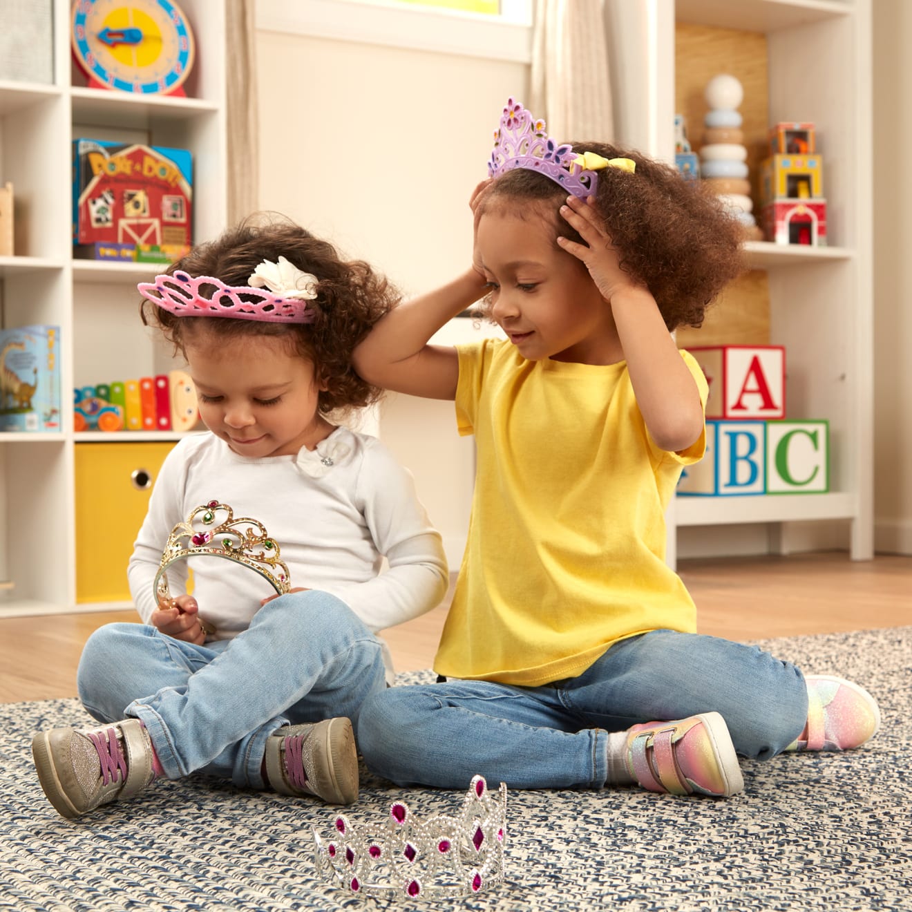 Melissa & Doug Role Play Collection - Crown Jewels Tiaras - Image 6