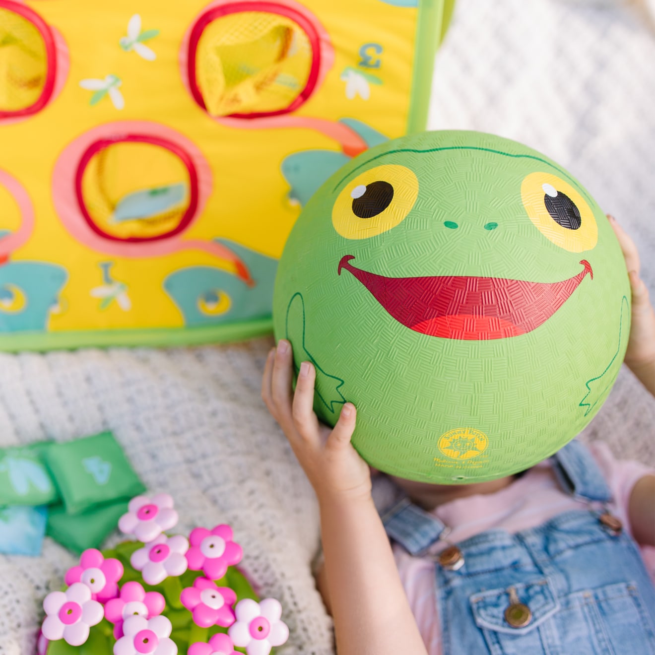 Melissa & Doug Froggy Kickball - Image 9