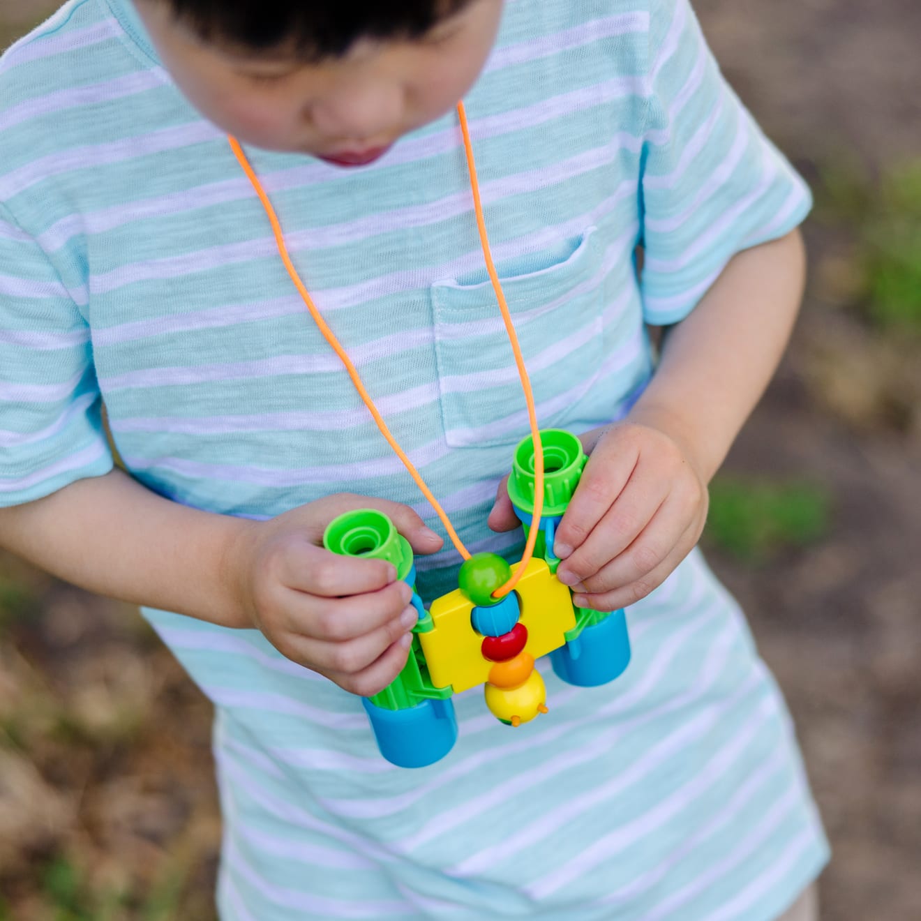 Melissa & Doug Giddy Buggy Binoculars - Image 6