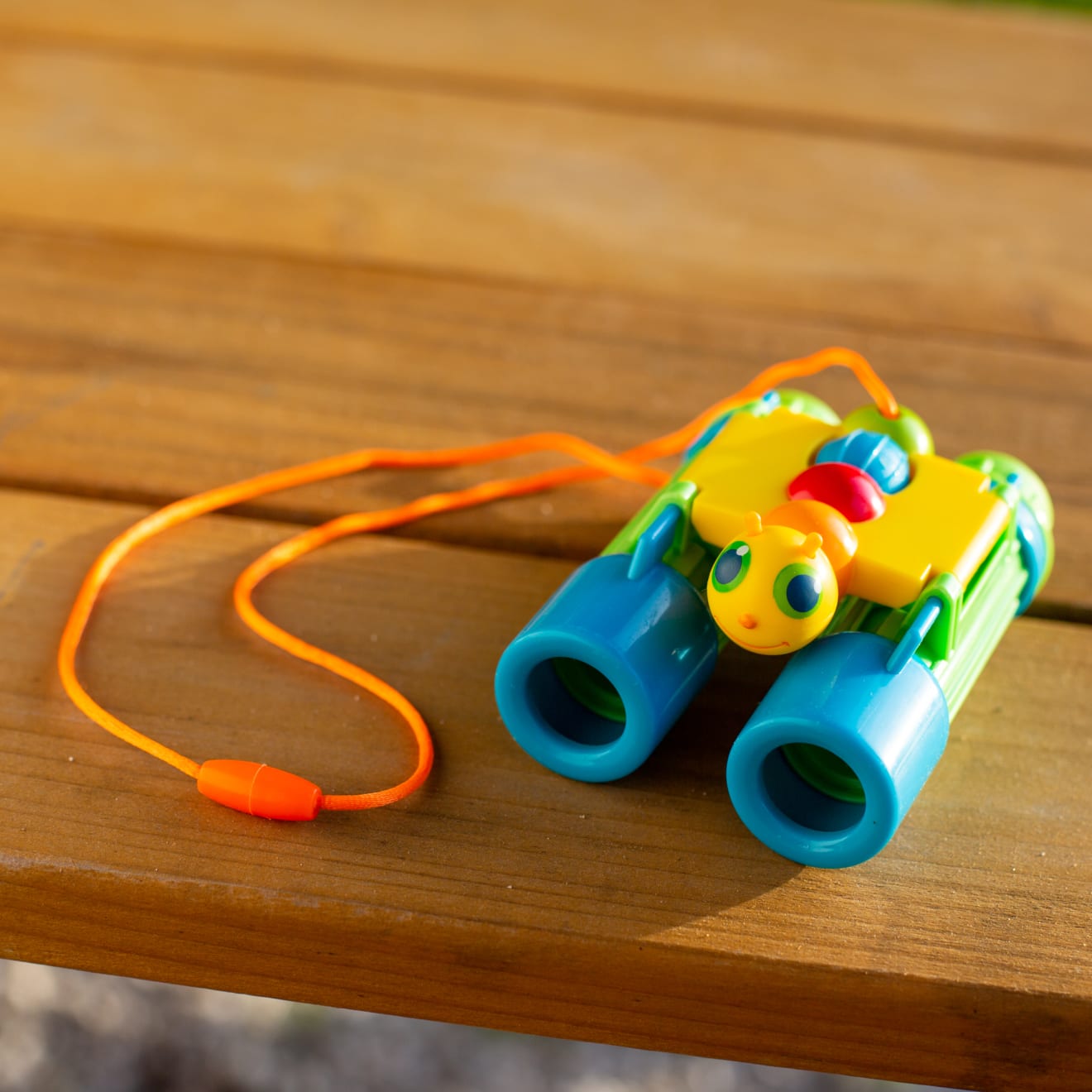 Melissa & Doug Giddy Buggy Binoculars - Image 9