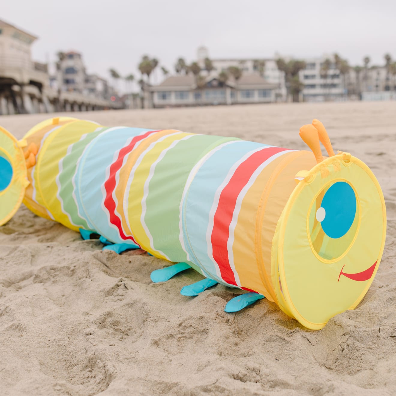 Melissa & Doug Giddy Buggy Tunnel - Image 9
