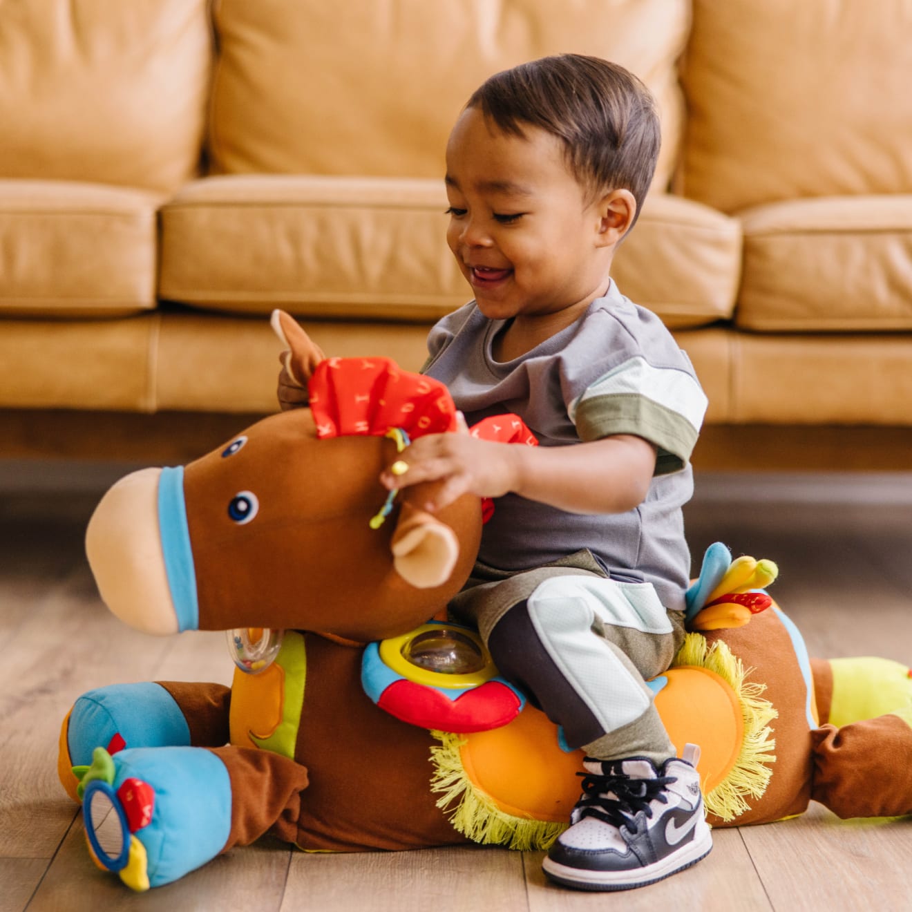 Melissa & Doug K??s Kids Giddy-Up & Play Activity Toy - Image 6