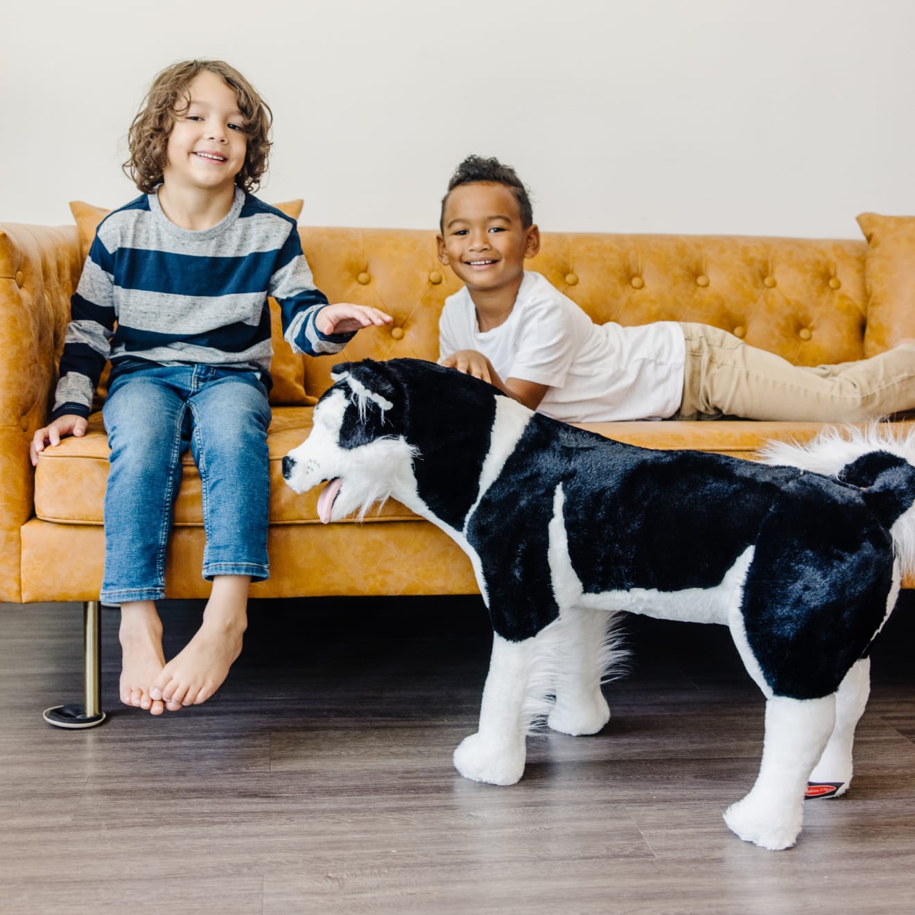 Melissa & Doug Husky Giant Stuffed Animal - Image 6